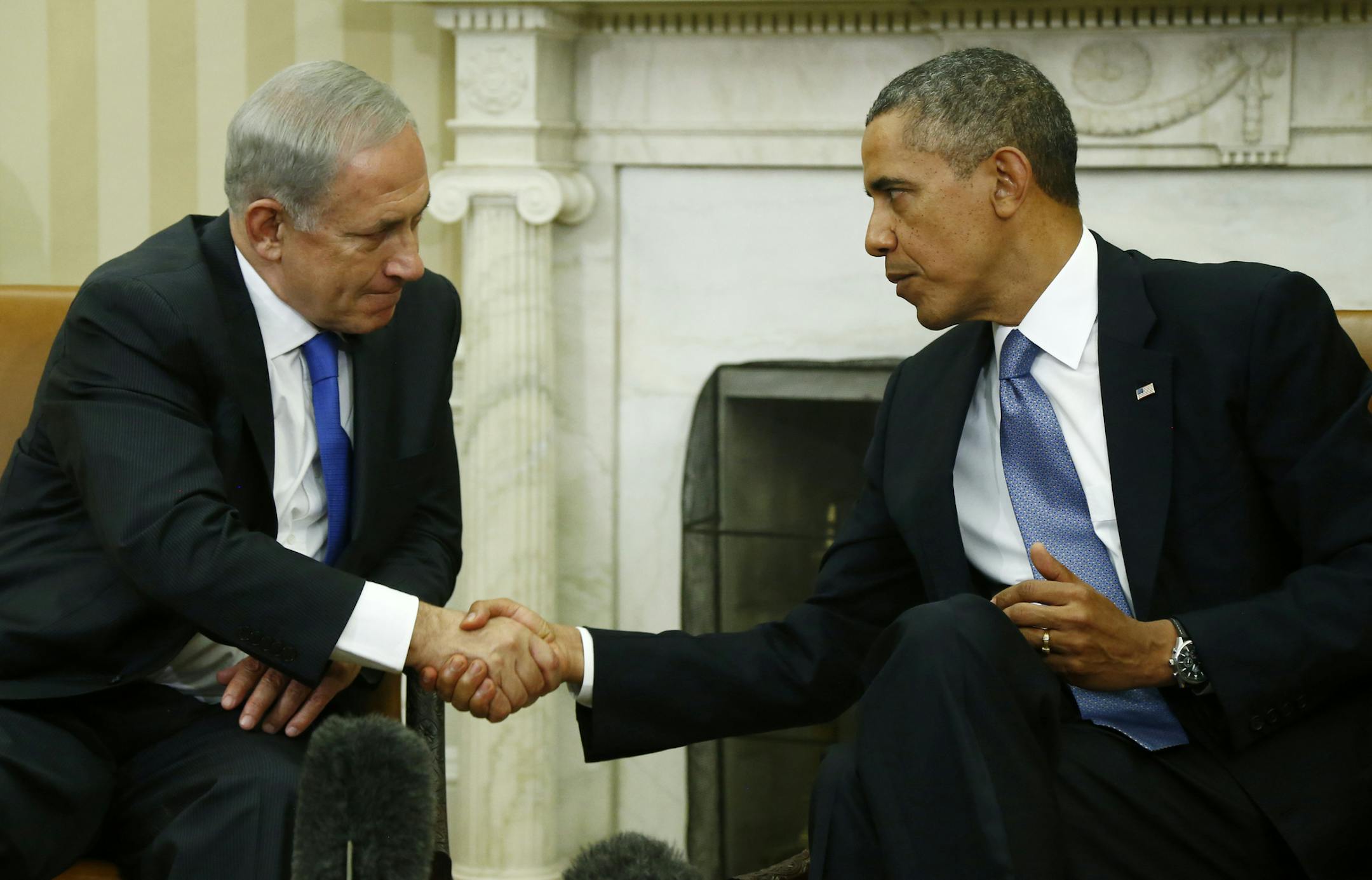 President Barack Obama shakes hands with Israeli Prime Minister Benjamin Netanyahu in the Oval Office of the White House in Washington, Monday, Sept. 30, 2013. The White House said the two leaders would discuss negotiations with the Palestinians, developments in Syria and Iran. (AP Photo/Charles Dharapak)