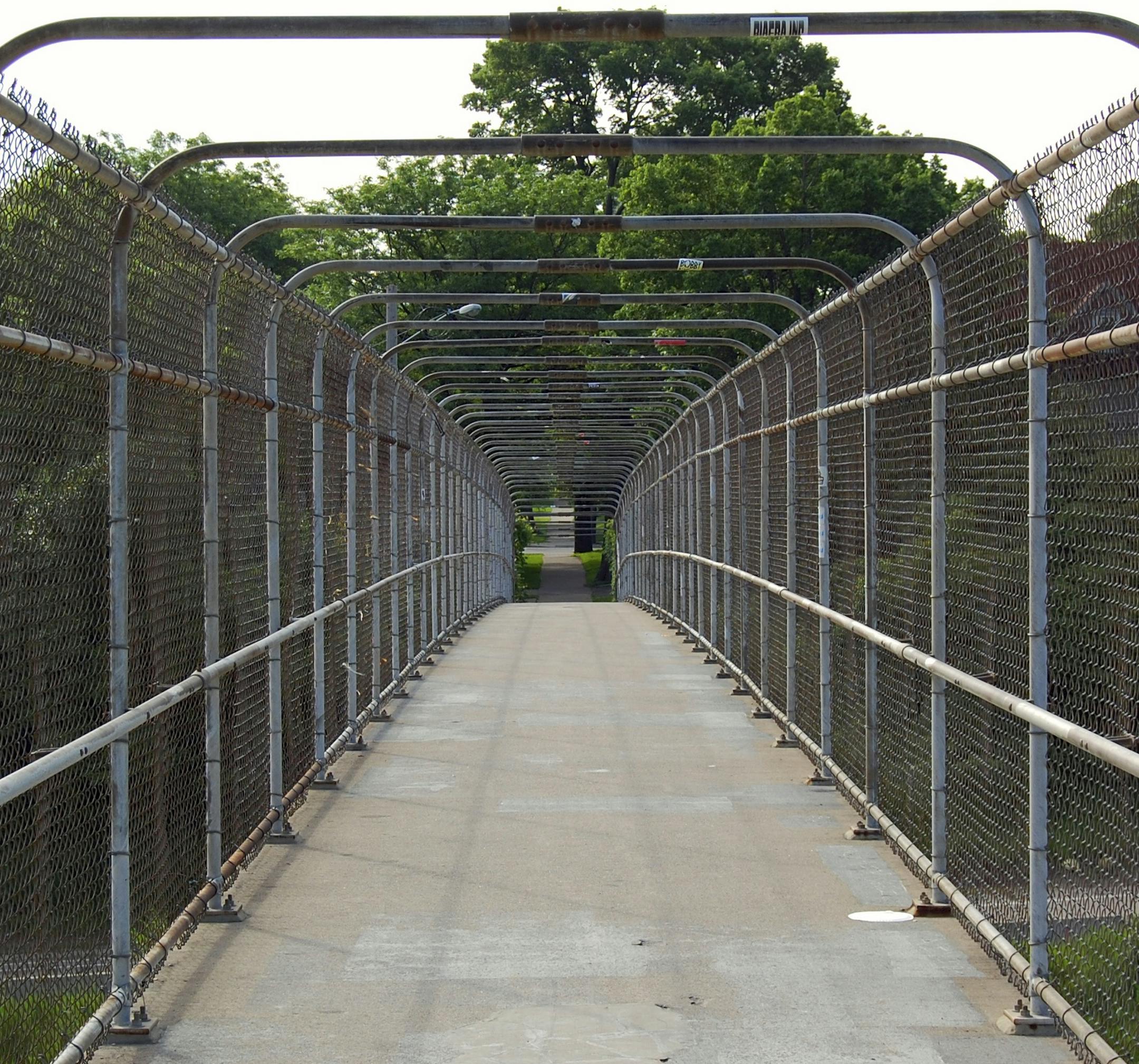 The 5th Street bridge over Interstate 35W near the University of Minnesota.