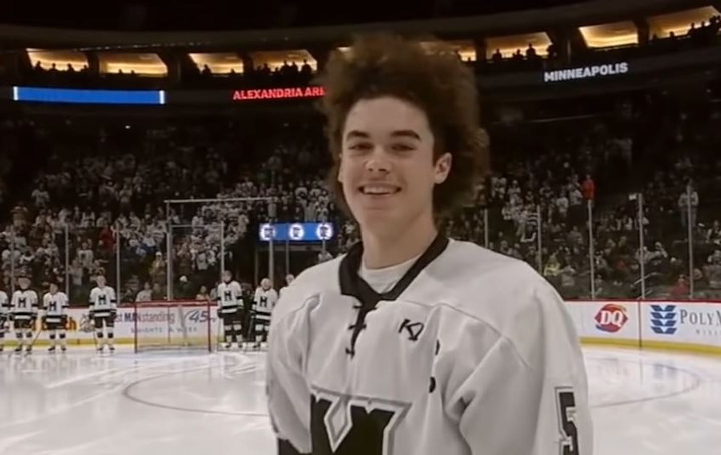 Minnesota state tournament All Hockey Hair team is back at full strength