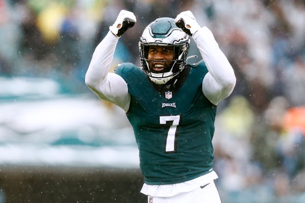 Eagles linebacker Haason Reddick celebrates one of his two fumble recoveries in Sunday’s win over the Jaguars. Philadelphia forced five turnovers. 
