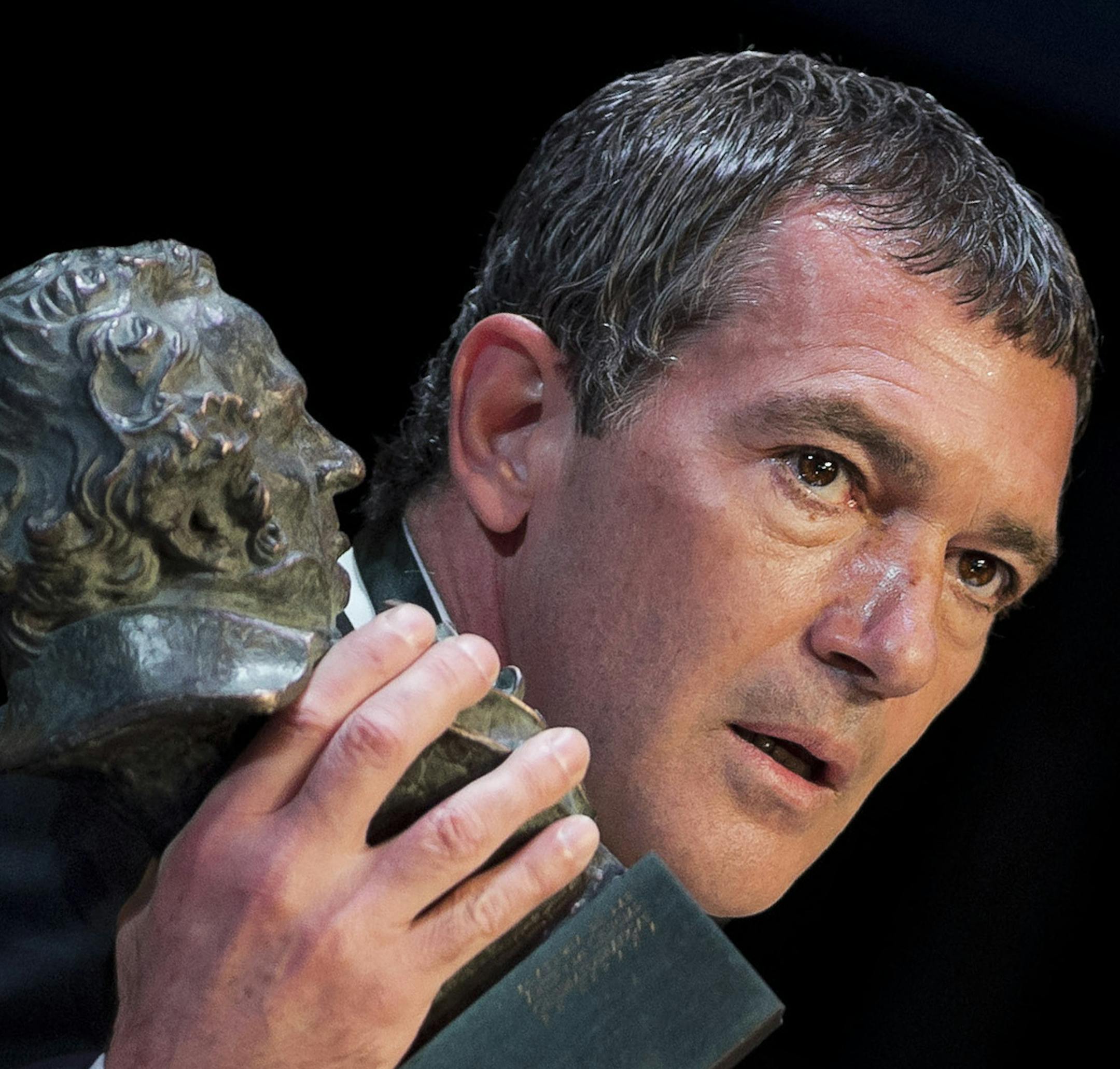 FILE - In this Feb. 7, 2015 file photo, Spanish actor Antonio Banderas holds his Honorific Goya trophy for his career, at the Goya Film Awards Ceremony in Madrid, Spain. Antonio Banderas says he has recovered from a heart attack that he had in January 2017. (AP Photo/Daniel Ochoa de Olza, File)