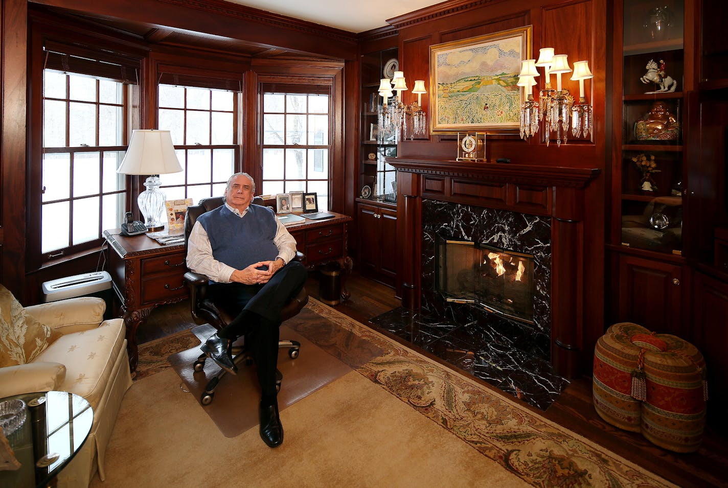 Irwin Jacobs, shown in a 2014 file photo, in his home office on Lake Minnetonka.