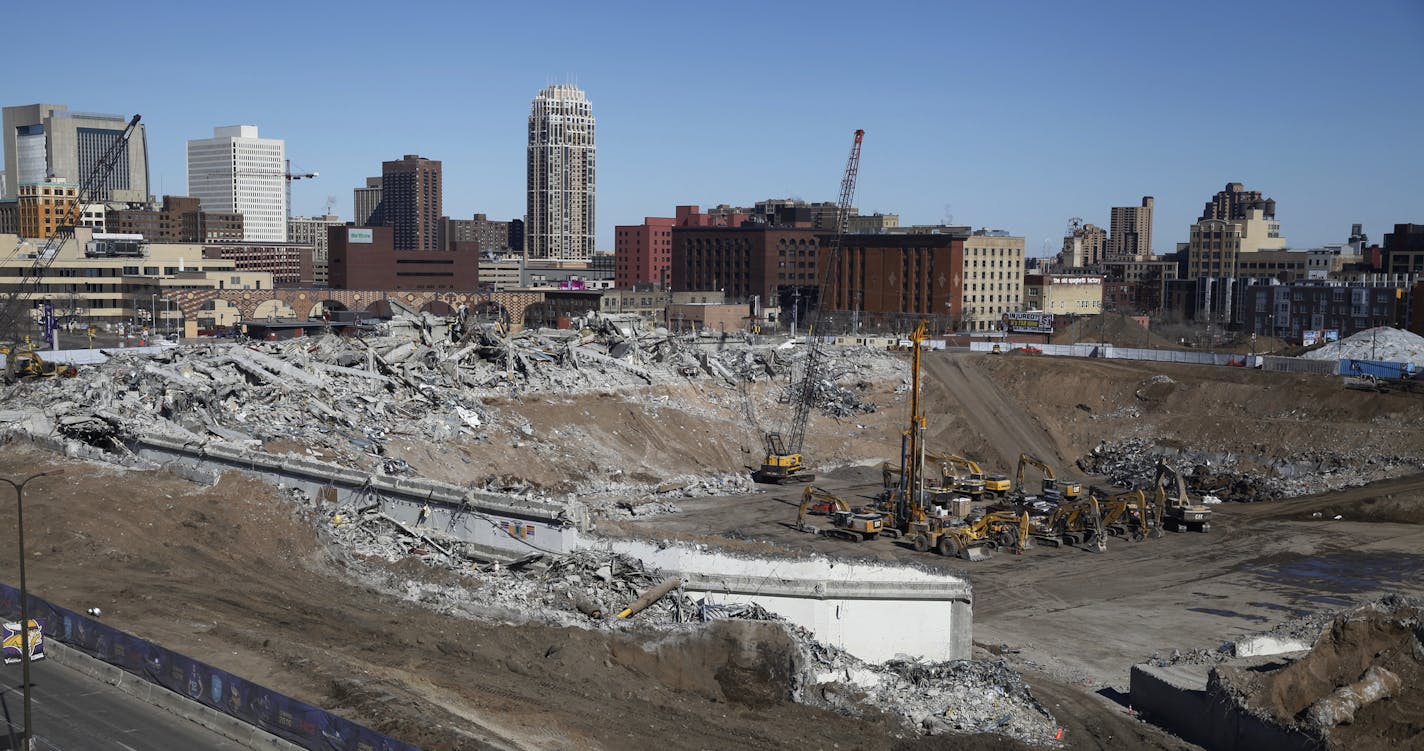 On the site of the Metrodome, various piles of materials wait to be recycled.]richard.tsong-taatarii/rtsong-taatarii@startribune.com