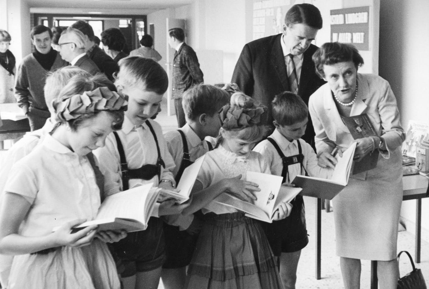 Just over 20 years after the war's end, "Pippi Longstocking" author Astrid Lindgren visited a school in West Berlin named after her.