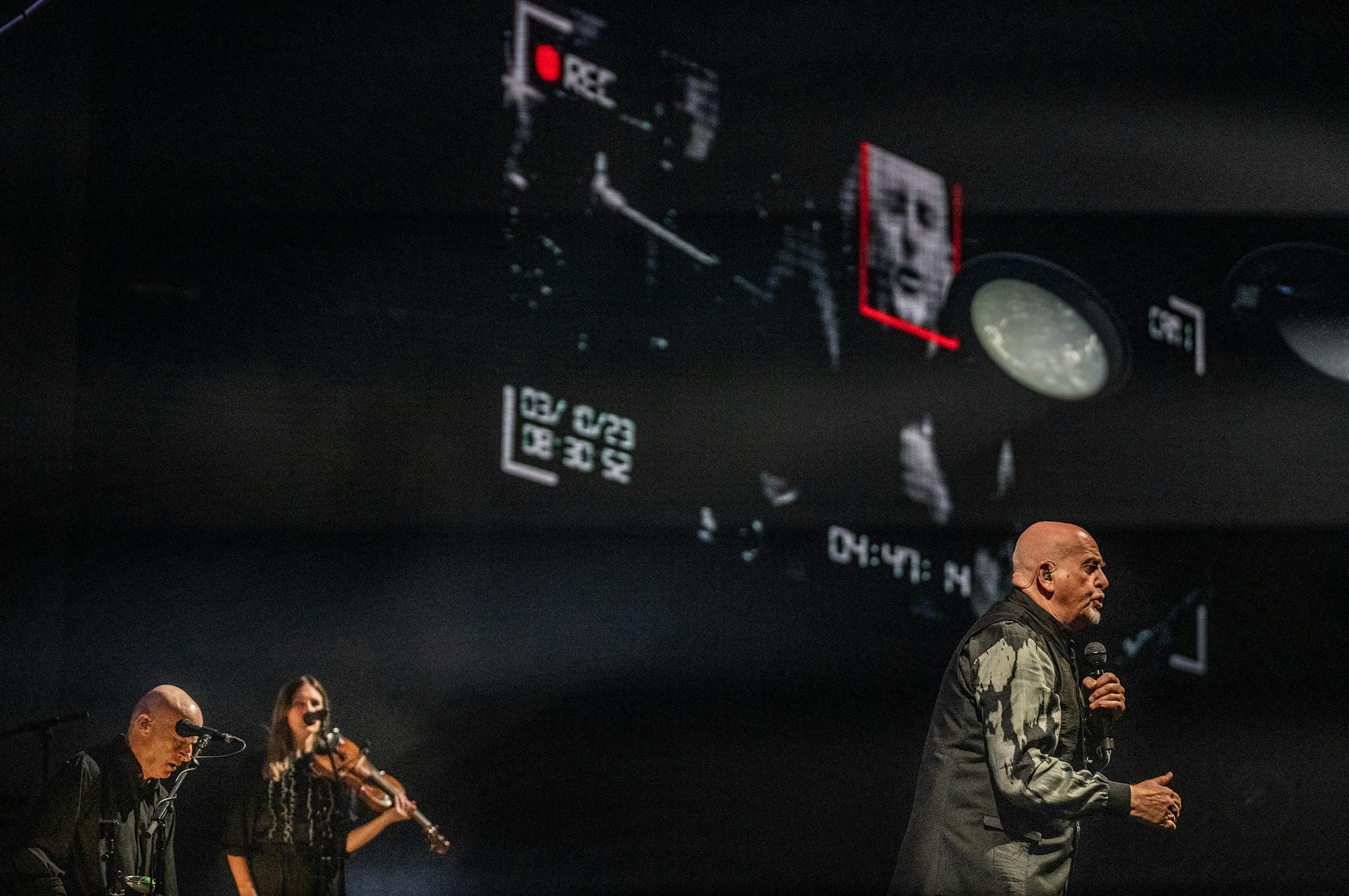 Peter Gabriel performs at the Xcel Center in St.Paul, Minn., on Tuesday, Oct. 3, 2023. ] RICHARD TSONG-TAATARII • richard.tsong-taatarii @startribune.com
