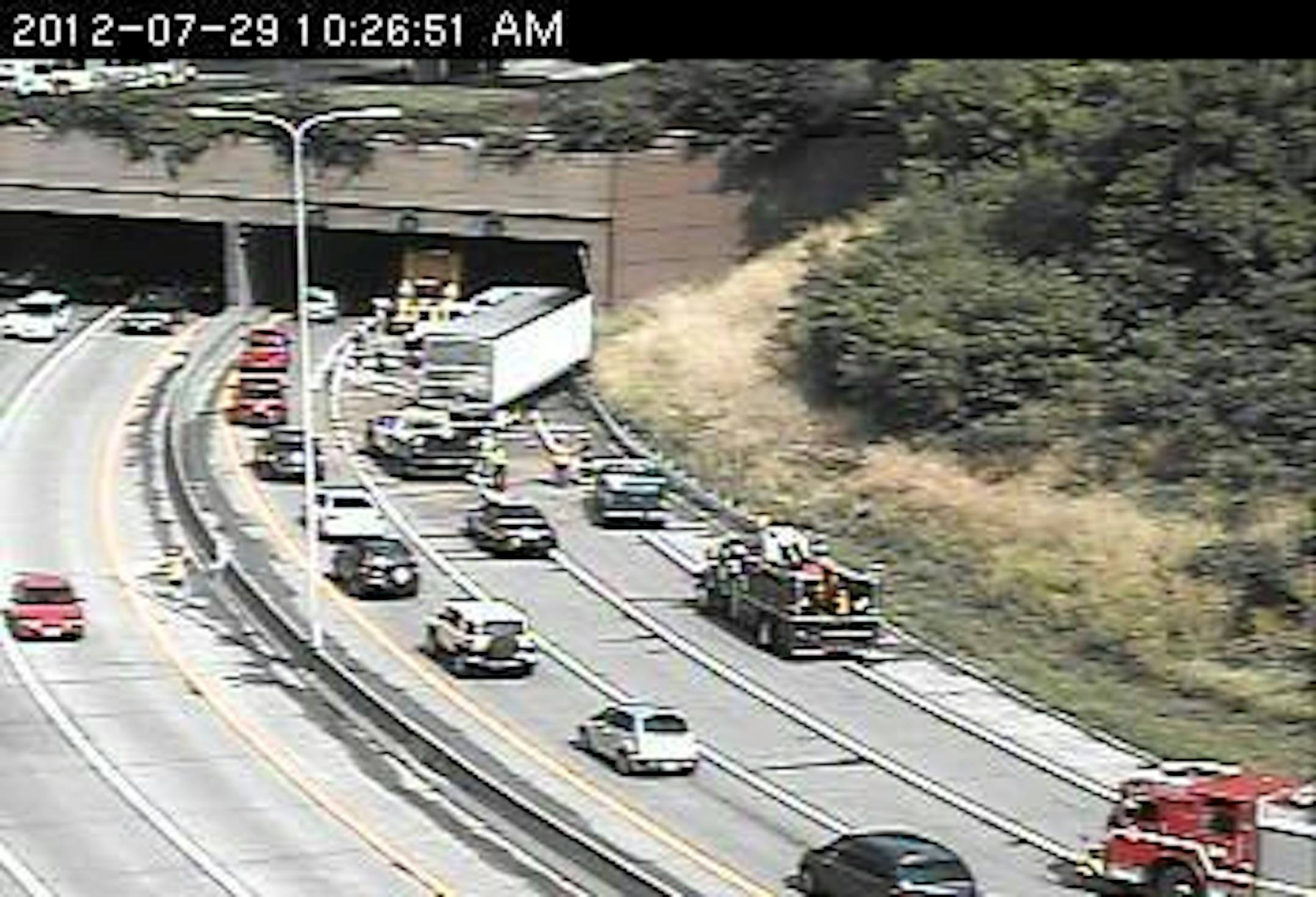 Big truck is blocking Lowry Tunnel entrance.