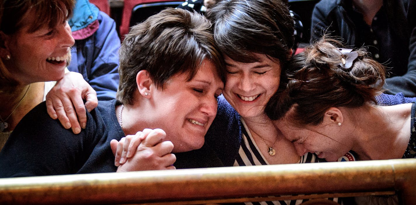 Advocates for Medical marijuana hugged after the bill passed by a wide bi-partisan vote of 48-14 ] Tuesday, May 6, 2014 GLEN STUBBE * gstubbe@startribune.com EDS: missing one name, L to R, Kim Kelsey, xxxxx, Jessica Hauser, Angela Garin