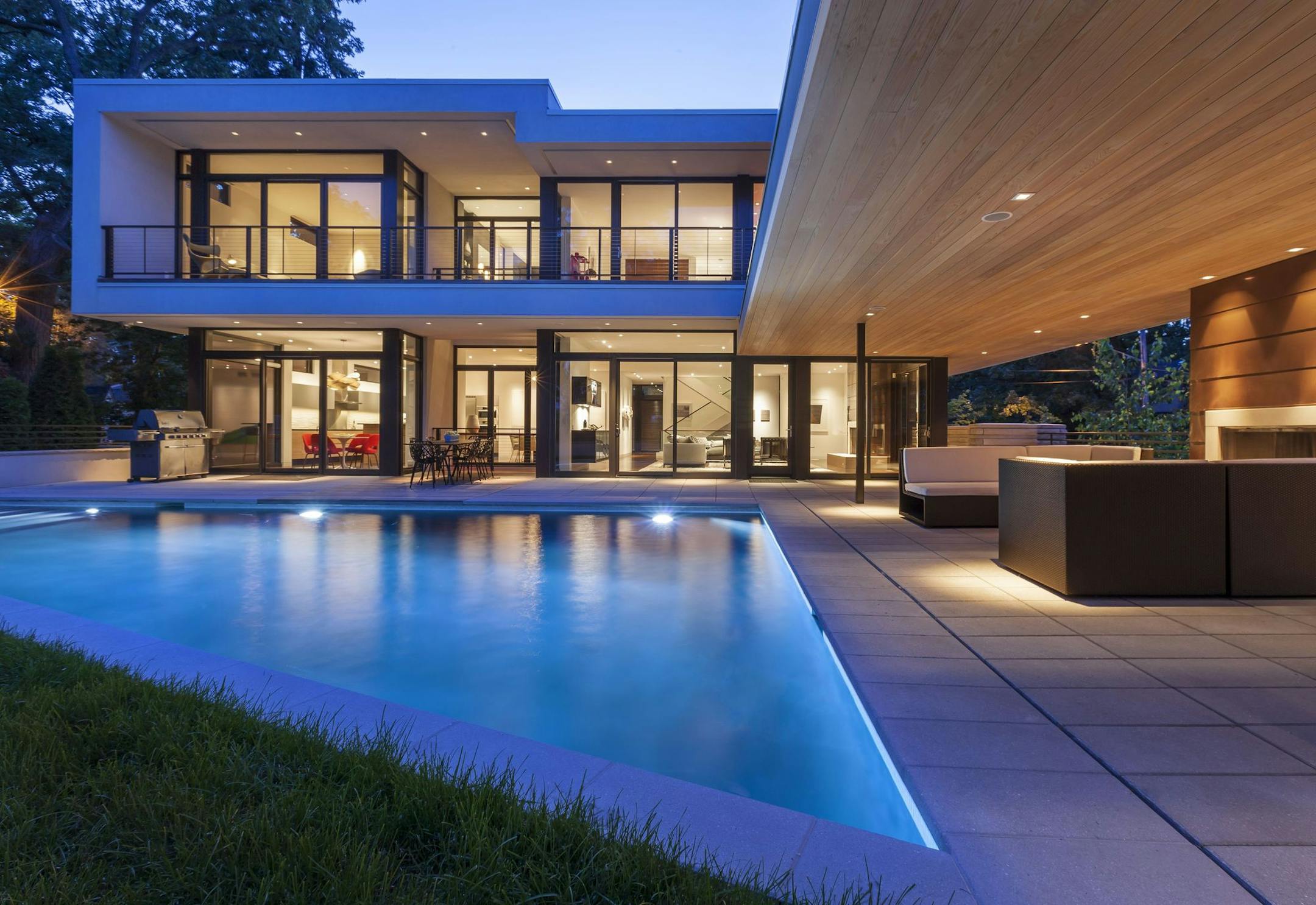 Urban Tree House from "Connections," by Charles R. Stinson Architects.