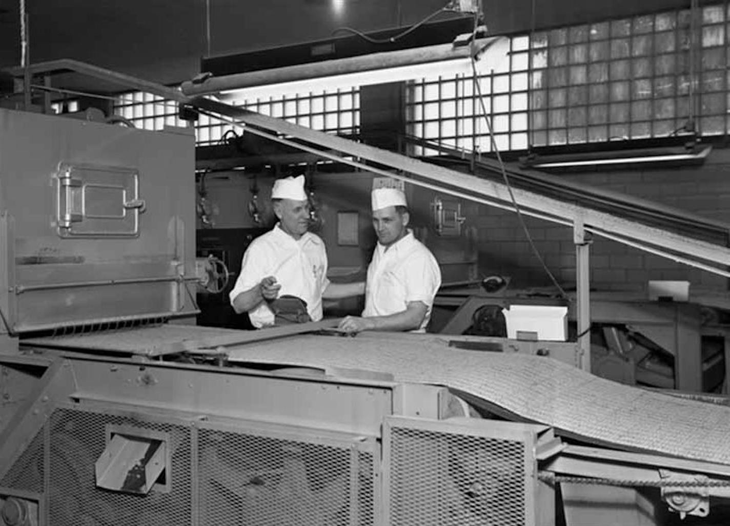 Baked Ry-Krisp leaving the ovens in 1949.