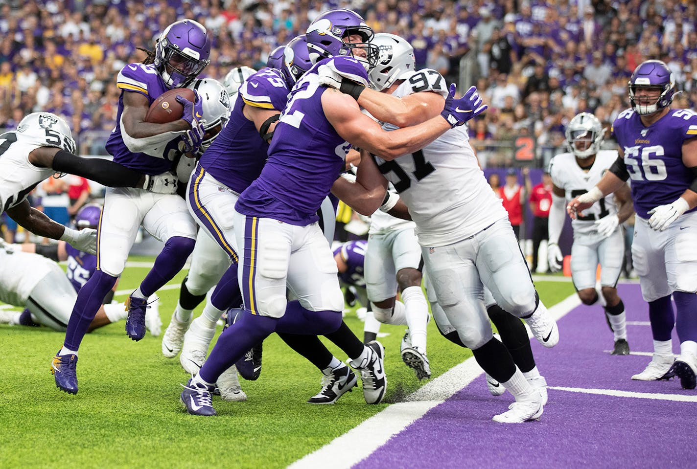 Minnesota Vikings running back Dalvin Cook (33) scored on a one-yard run in the second quarter.