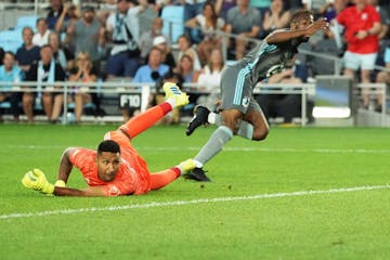 Minnesota United midfielder Kevin Molino (7) slipped a goal past San Jose Earthquakes goalkeeper Daniel Vega (17) in the final minutes of the second h