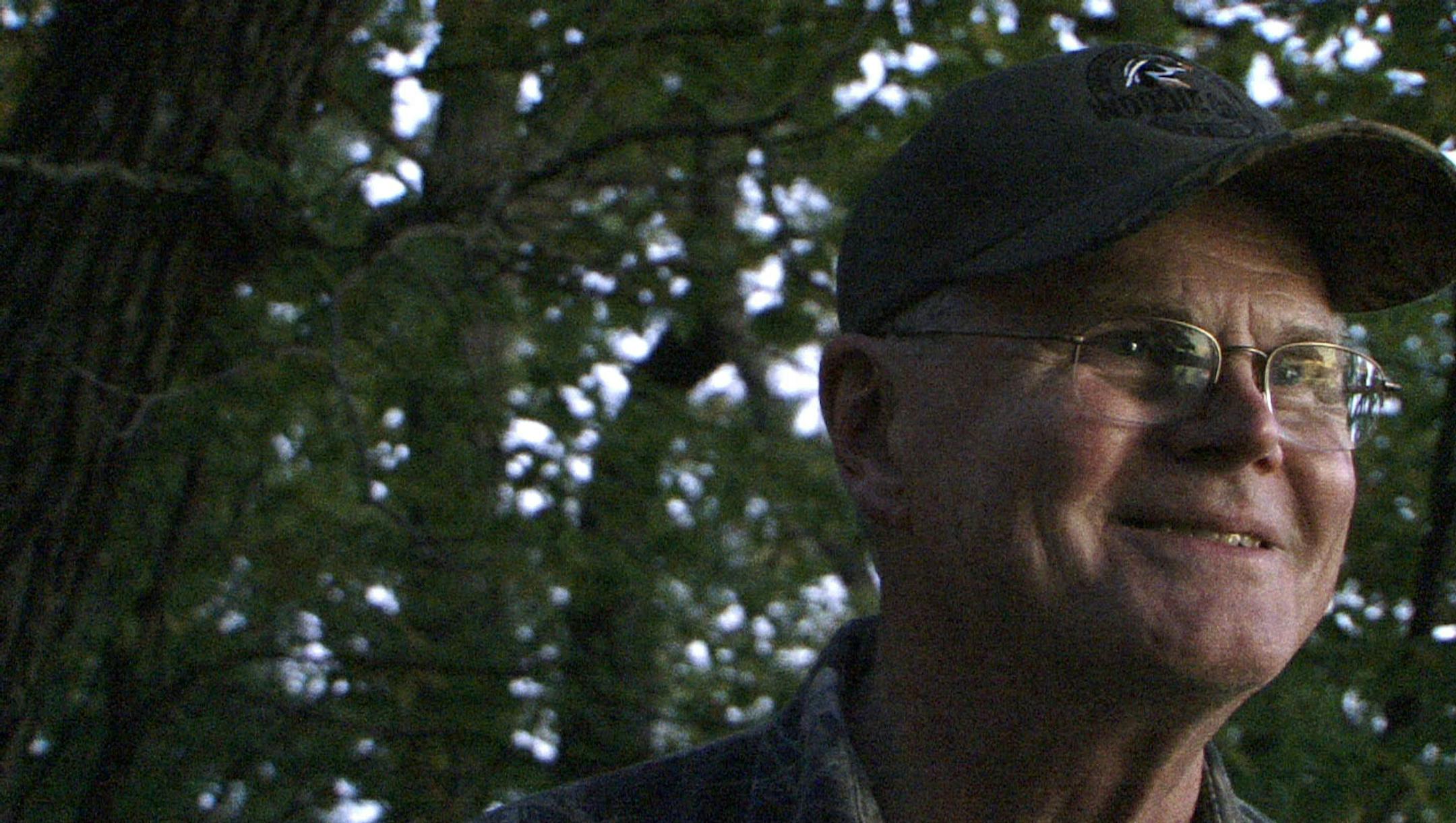 KYNDELL HARKNESS ‚Ä¢ kharkness@startribune.com] Roger Strand is a long time duck hunter and conservationist. ORG XMIT: MIN2014092310552035