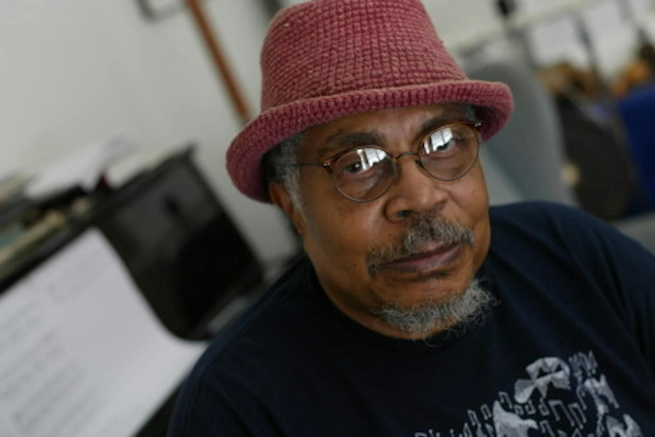 Carei Thomas at home in south Minneapolis in 2004. / Photo by Tom Wallace, Star Tribune