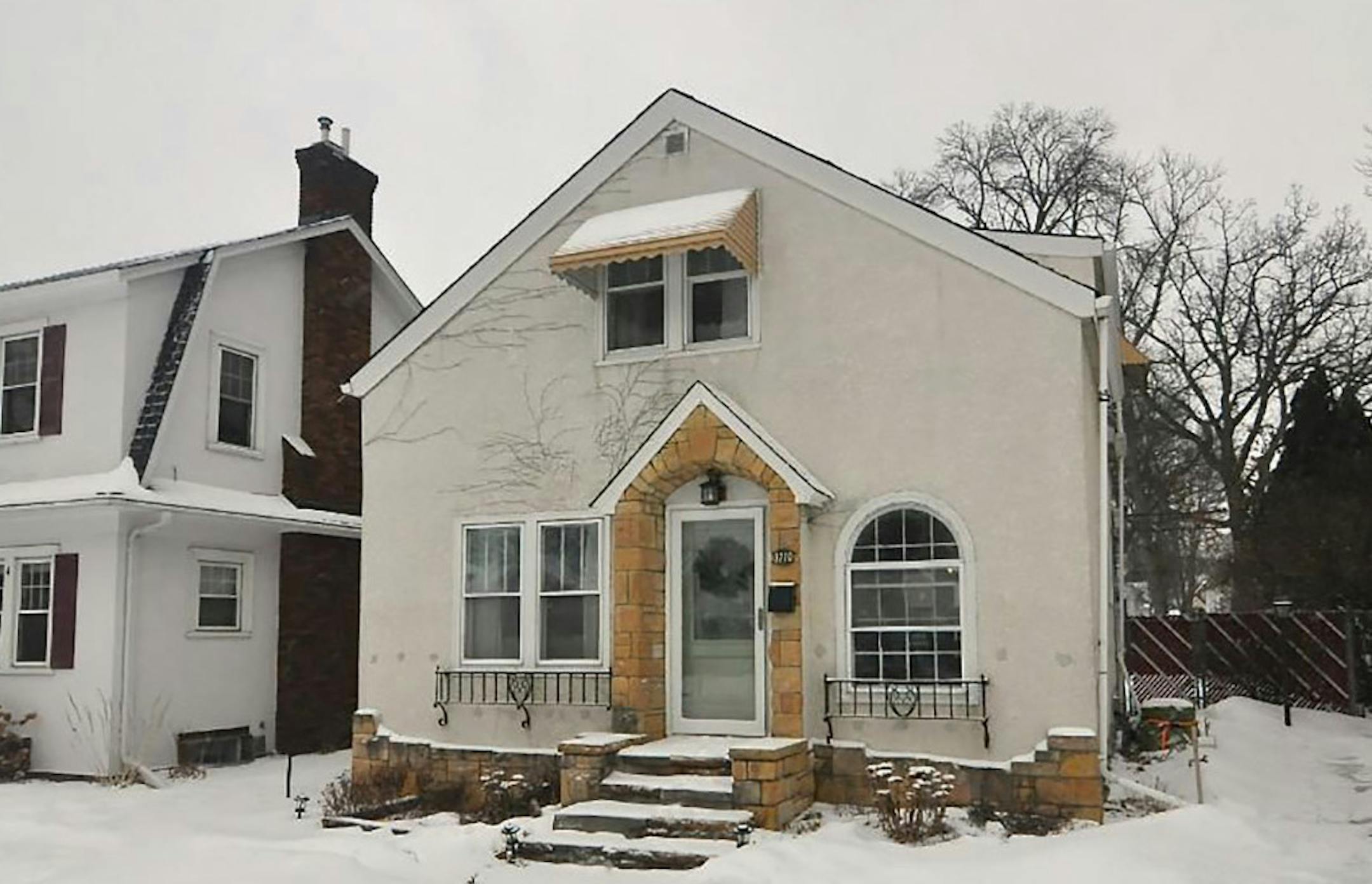 Minneapolis
Built in 1919, this two-bedroom, one-bath house located in the Cleveland neighborhood has 1,237 square feet and features two bedrooms on the upper level, hardwood floors, remodeled bathroom, stainless steel kitchen appliances, full unfinished basemetn, deck, fenced yard and a two-car detached garage. Listed by Mike Smith, Anderson Realty, 612-324-6211.