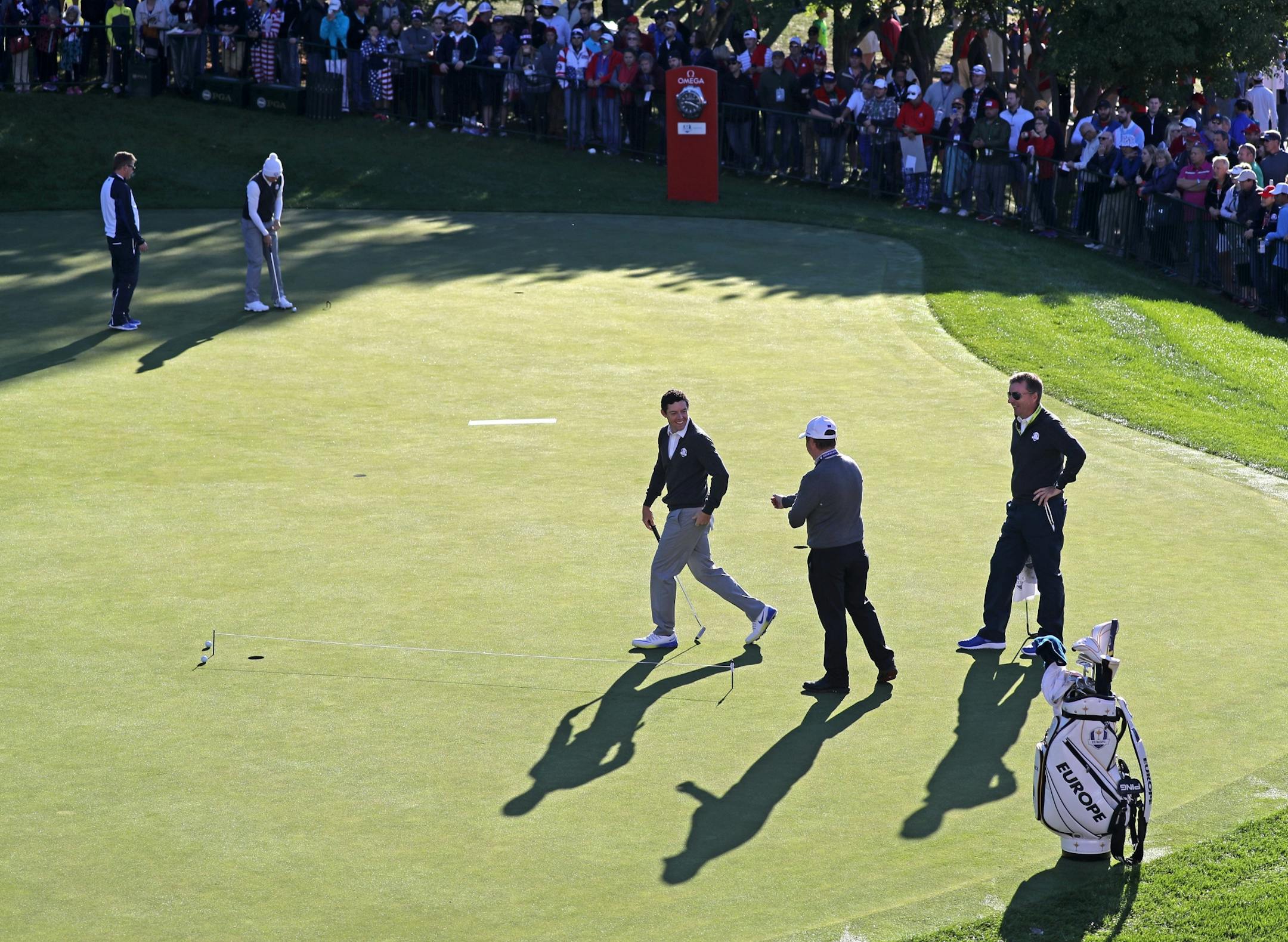Team Europe's Rory McIlroy practiced his putting in front of a large crowd Thursday morning at Hazeltine National Golf Club.