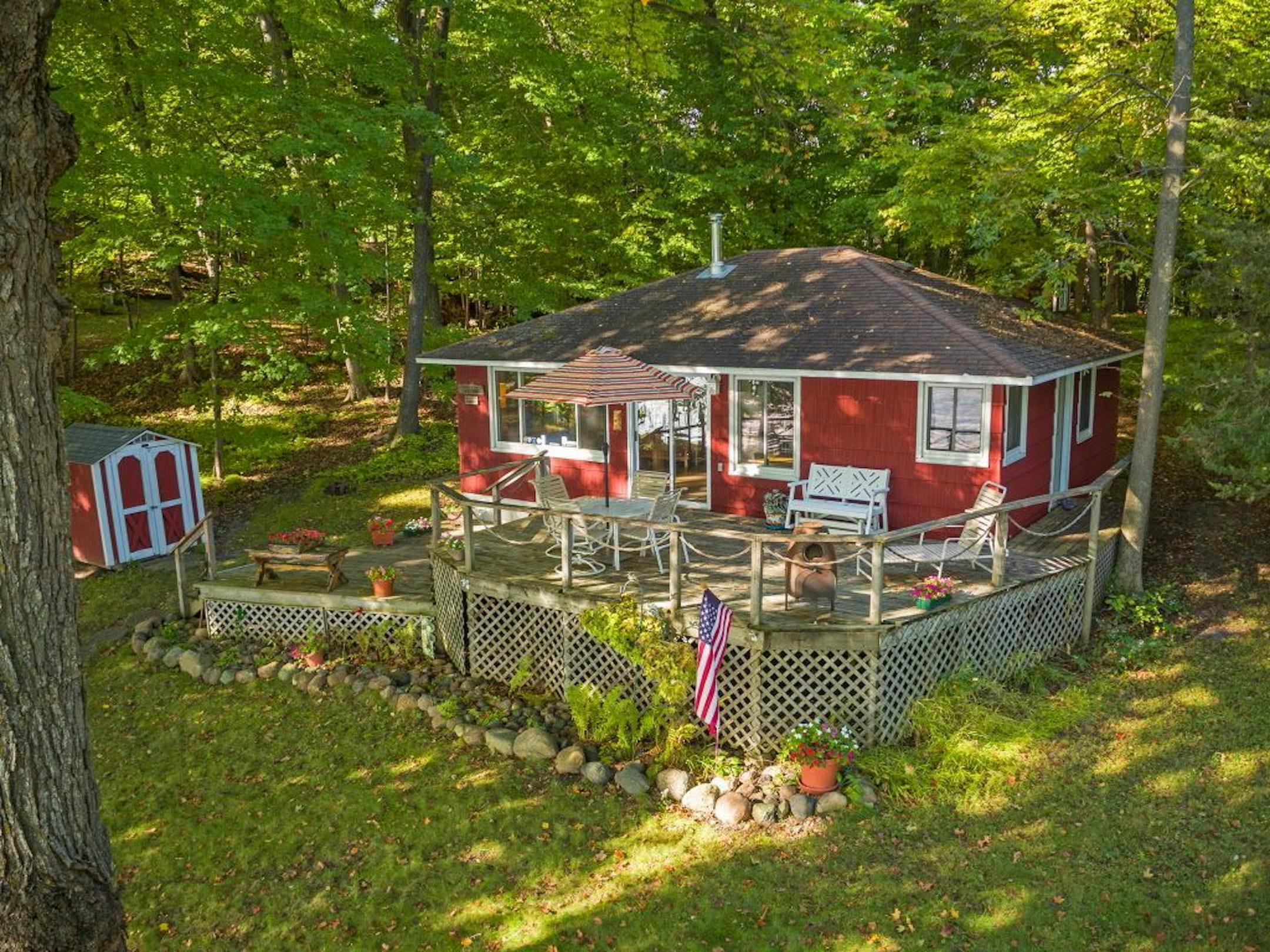 The lake side of the cabin.