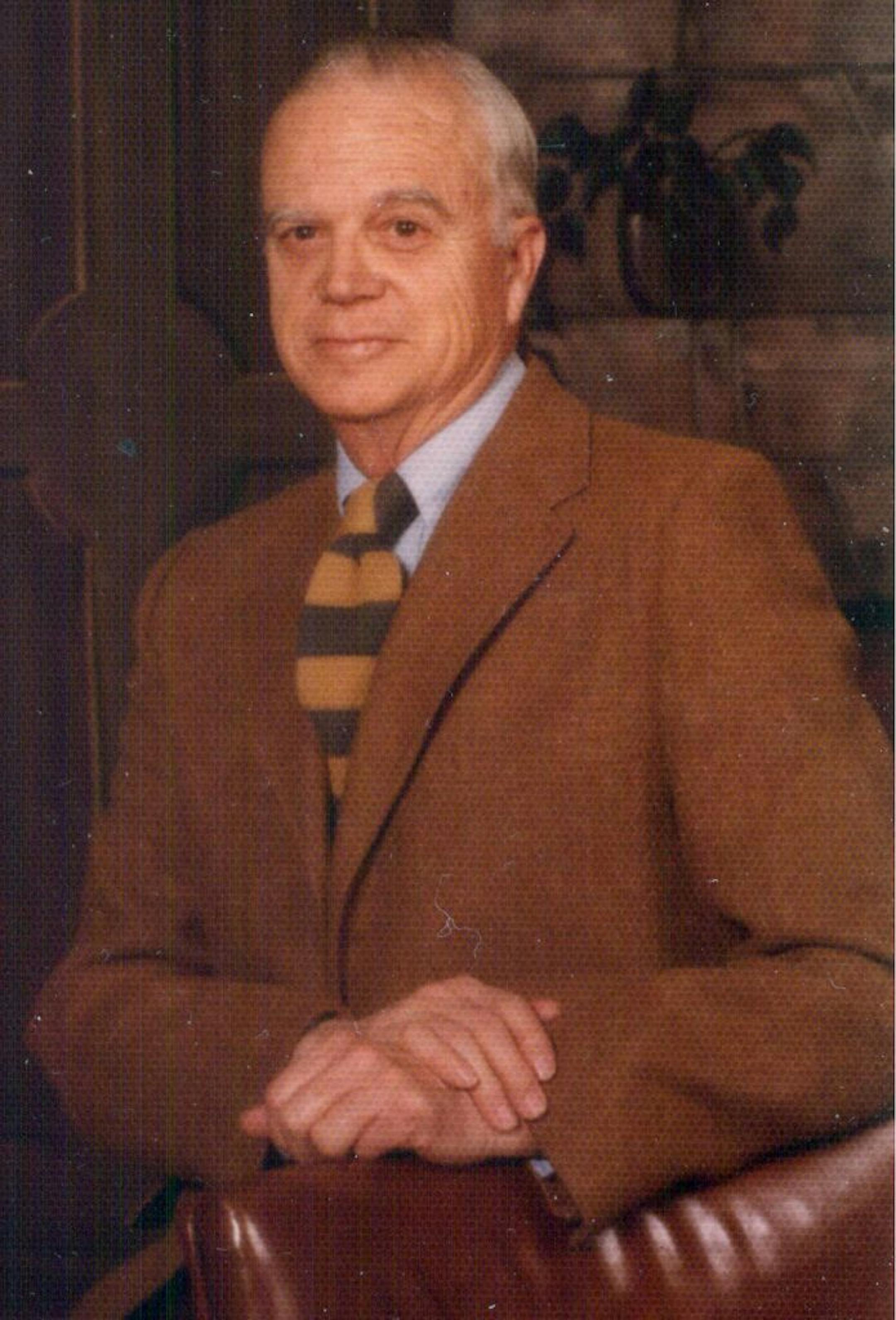 Willard W. Cochrane, UM ag economist