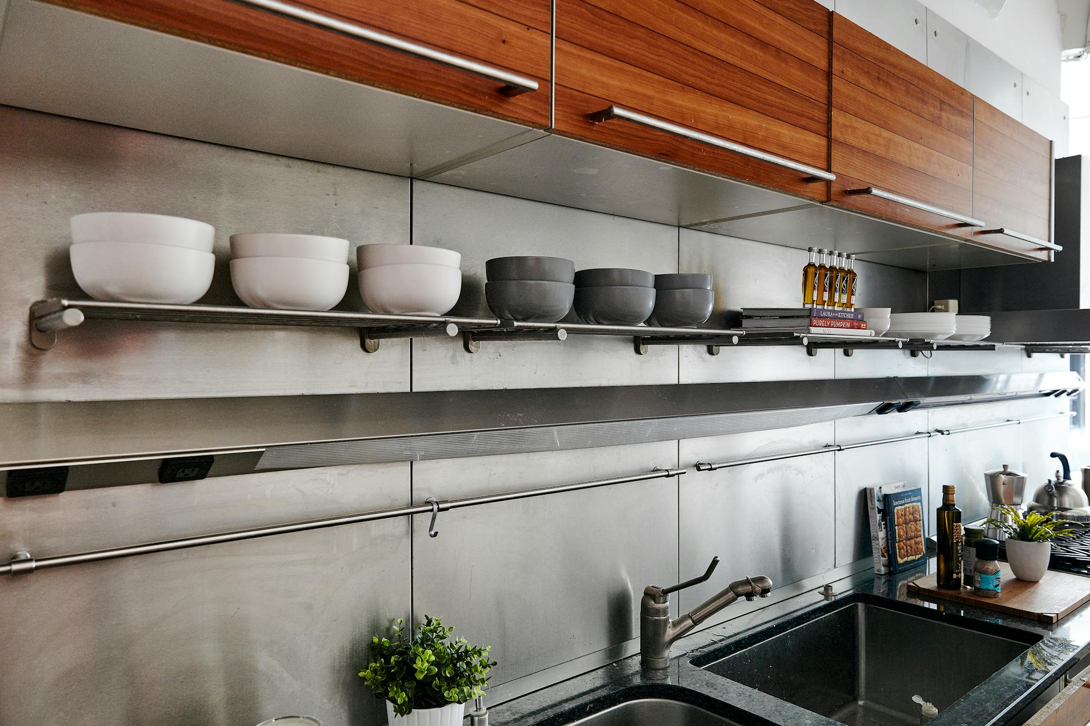 A long shelf helps to provide extra storage. (Scott Gabriel Morris/TNS)