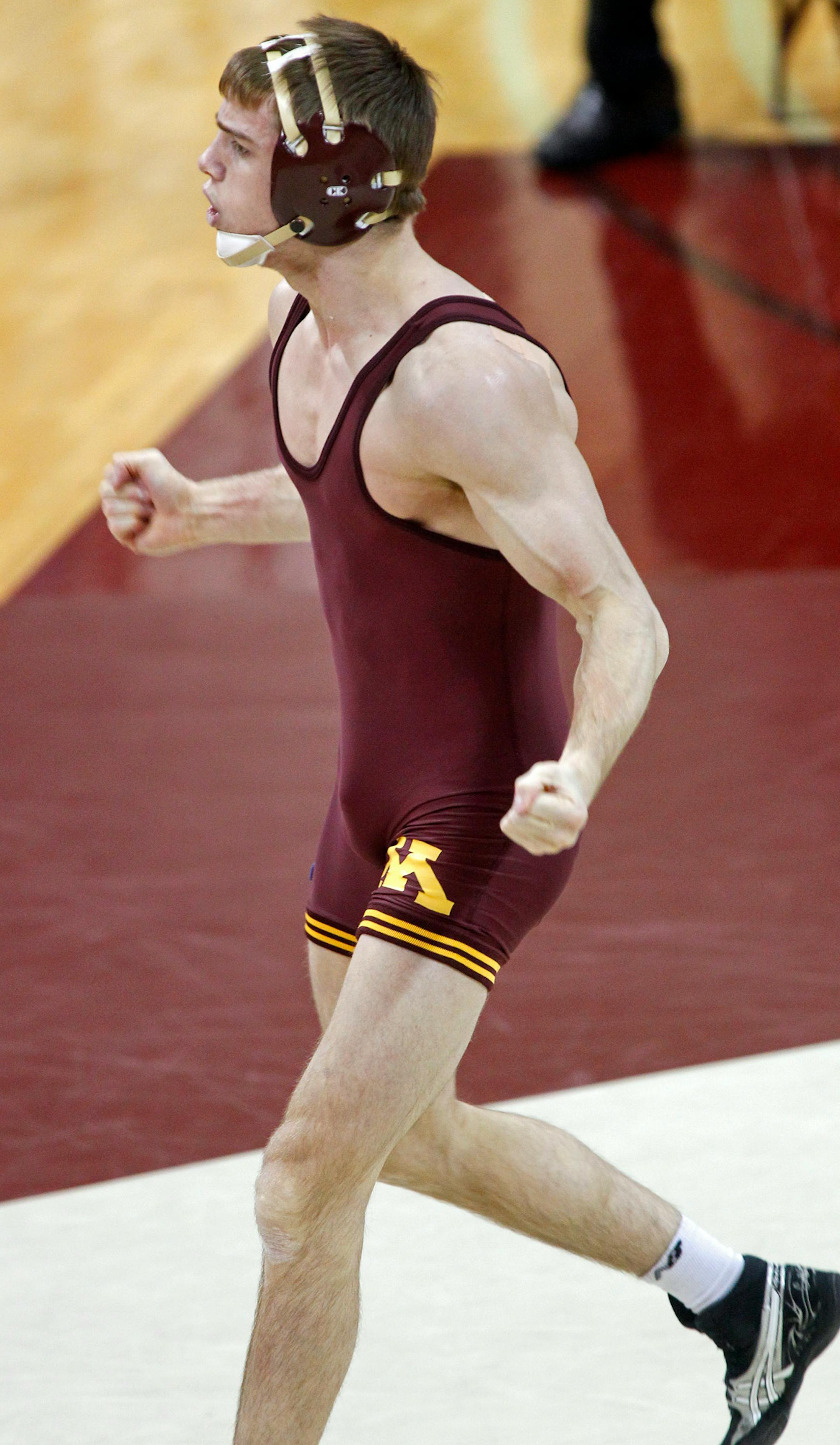 The Gophers' Mike Thorn is the No. 2 seed at 141 pounds in the NCAA wrestling championships, which start Thursday.