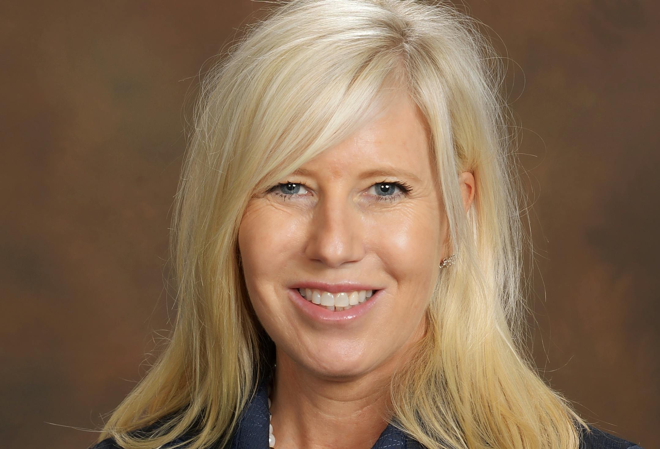 CHRISTINA BOYD (cq) MERRILL LYNCH Title: Managing director, senior financial advisor