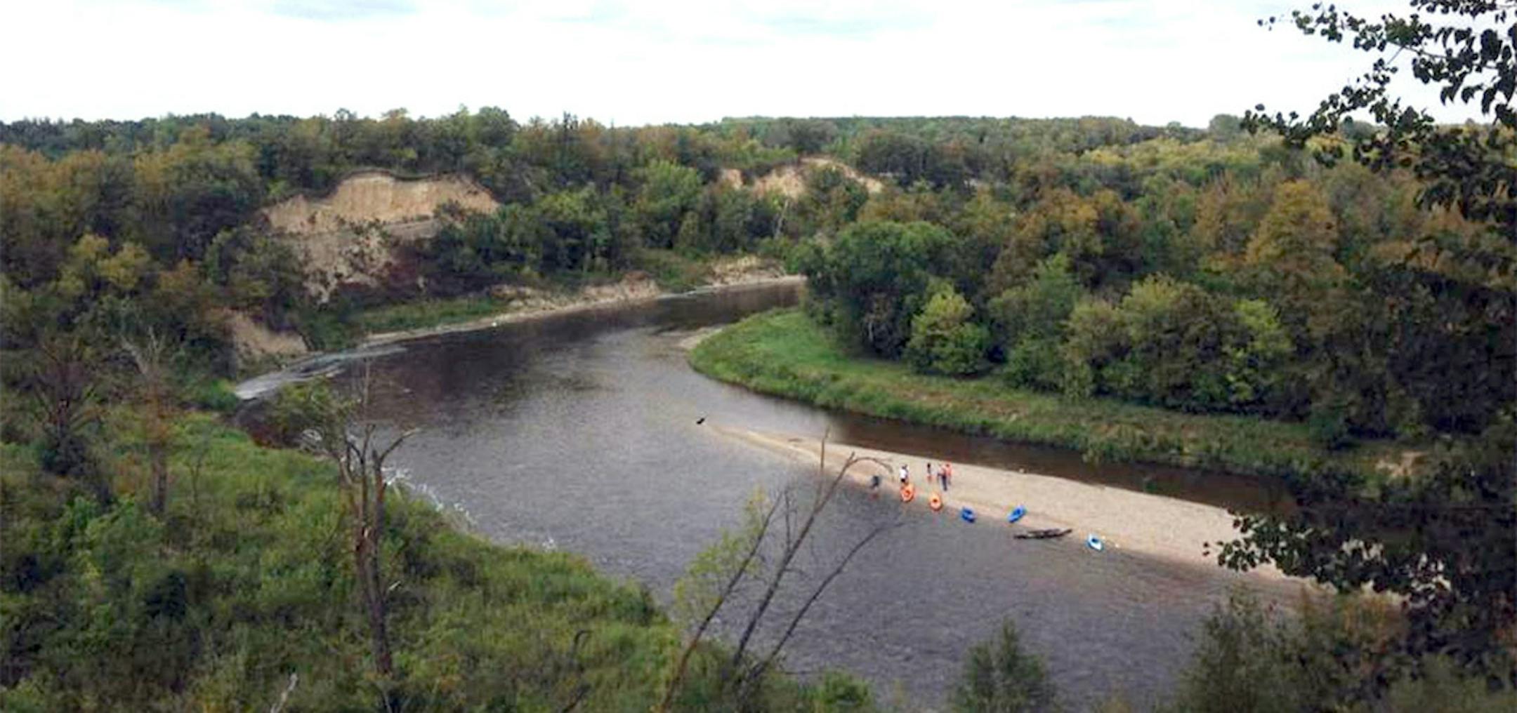 Red Lake County strutted its stuff on Thursday to impress Washington Post detractor Christopher Ingraham, who labeled it the ugliest county in the U.S.