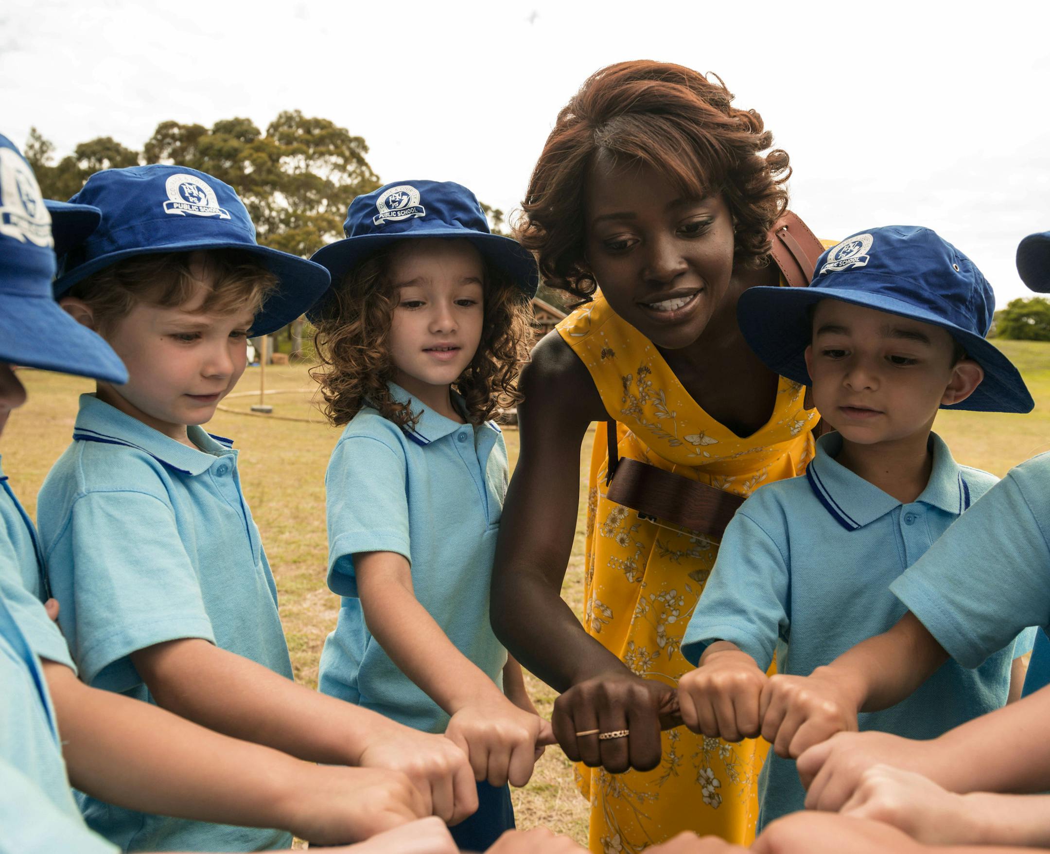 Little Monsters - Dave (Alexander England), a washed-up musician, volunteers to chaperone his nephewÕs kindergarten field trip after taking a shine to the plucky schoolteacher, Miss Caroline (Lupita NyongÕo). DaveÕs intentions are complicated by the presence of world-famous child entertainer and competitor for Miss CarolineÕs affections, Teddy McGiggle (Josh Gad). One thing none of them bargained for, however, is a sudden zombie outbreak, from which Dave and Miss Caroline mus