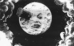 A scene from Georges M&#xc8;li&#xcb;s&#xed; &#xec;Le Voyage dans la Lune.&#xee;