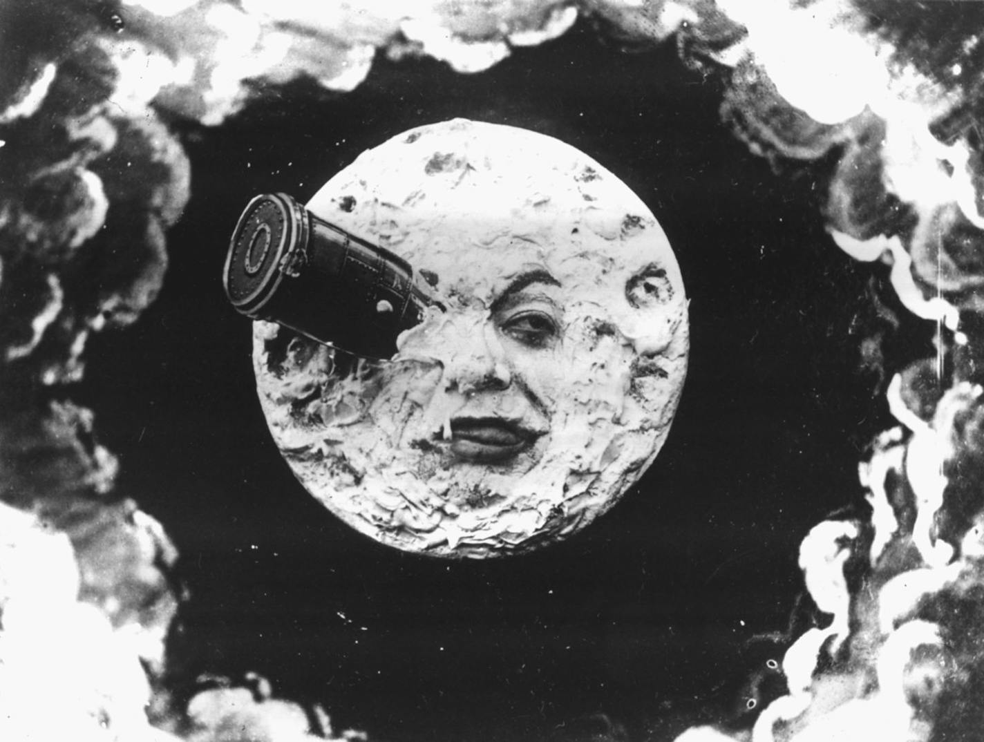 A scene from Georges M&#xc8;li&#xcb;s&#xed; &#xec;Le Voyage dans la Lune.&#xee;