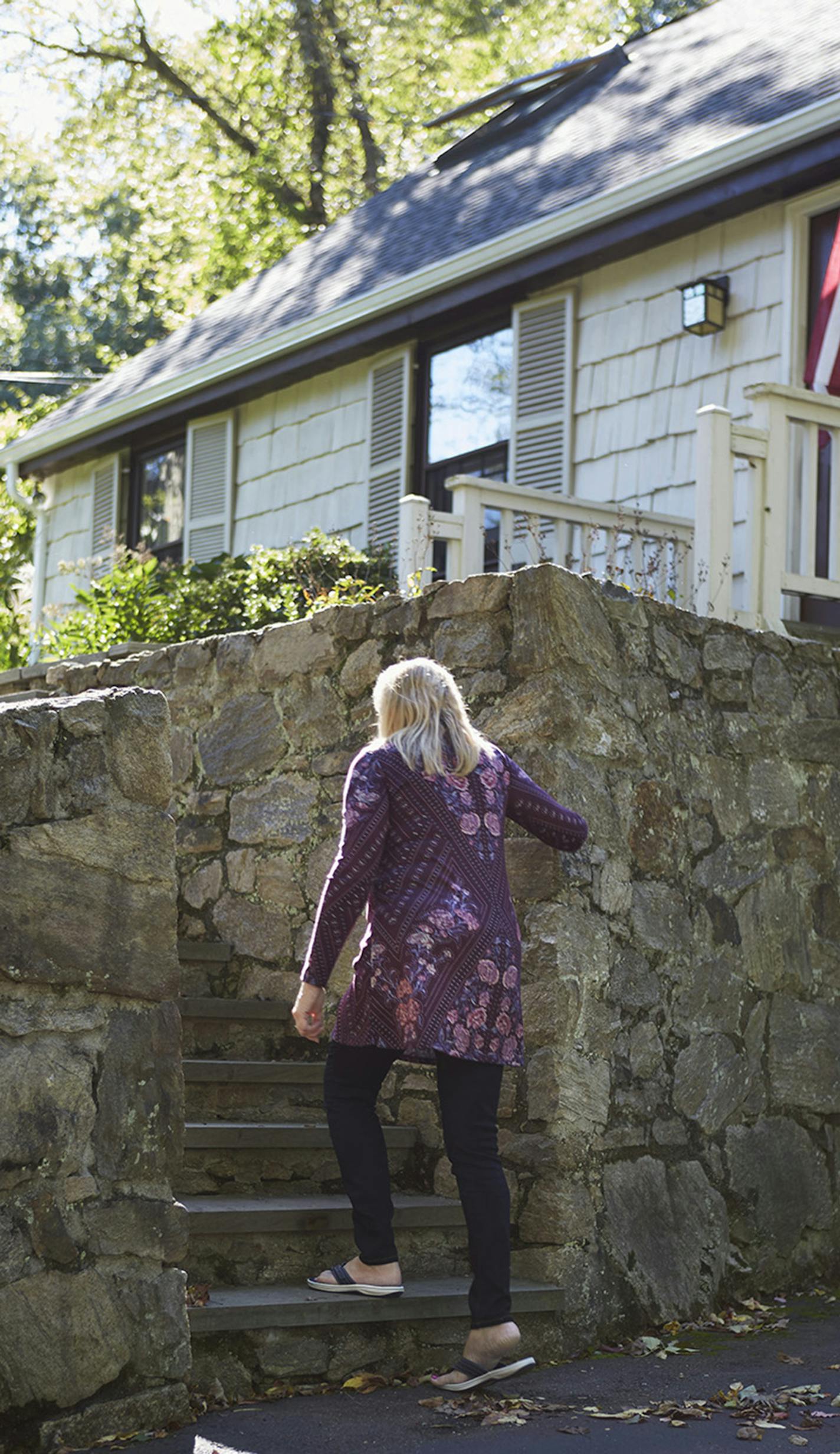 Susie Christoff enrolled in Medicare after going on disability because of crippling arthritis. Her out-of-pocket cost of nearly $1,300 a month for Cosentyx, which provides relief, is unaffordable, she says. "I am at a desperation level,"&#xc2;&#x9d; Christoff says. (Chris Bartlett/for Kaiser Health News)