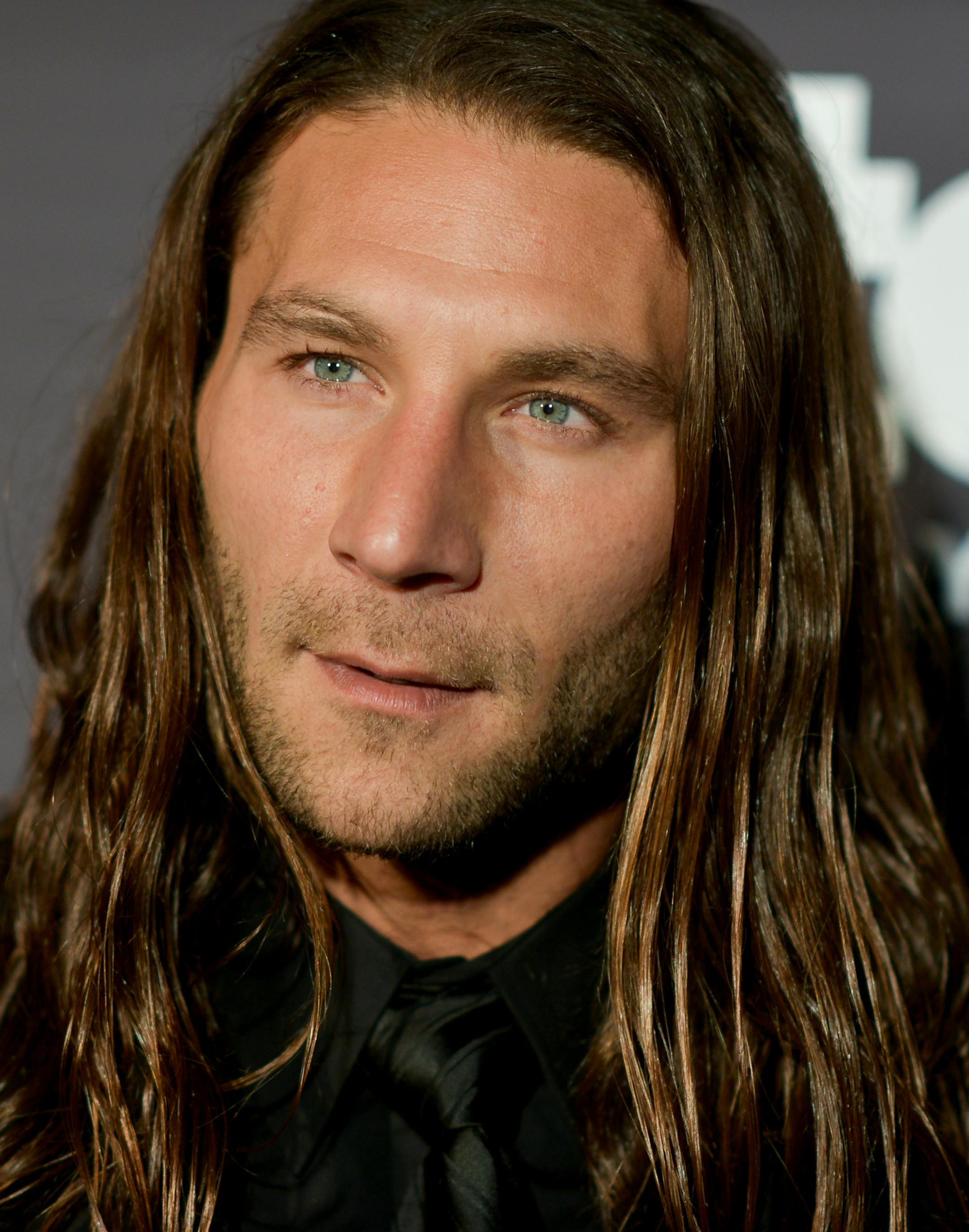 Zach McGowan arrives at the LA Premiere Screening of "Black Sails" on Wednesday, Jan 8, 2014 in Los Angeles. (Photo by Richard Shotwell/Invision/AP)