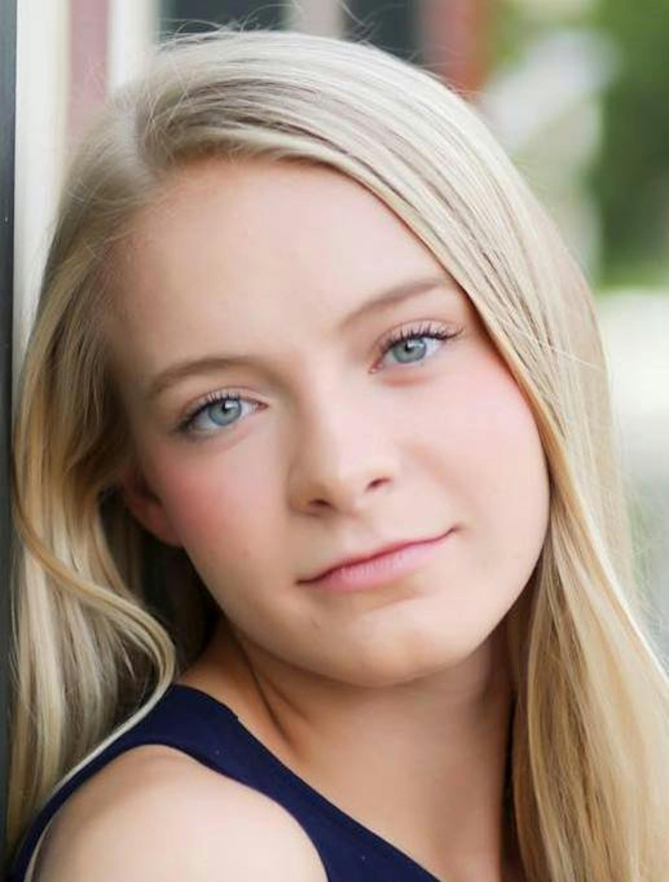 Erin Fallert, Concordia Academy volleyball, sr., 2016-17