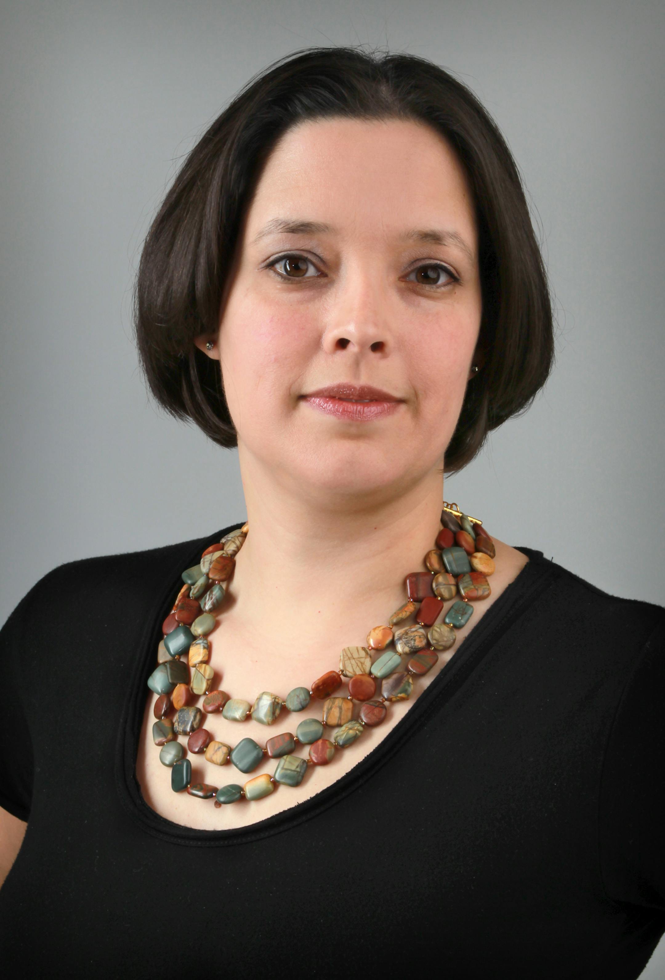 The right necklace with the right necklace. the good the bad the ugly. STAR TRIBUNE/TOM WALLACE Assignments #20028323A April 3, 2013 EXTRA INFORMATION SLUG & MAGIC SAXO#: 73973 PRETTY041813 EXTRA INFORMATION: These are images for a food build.