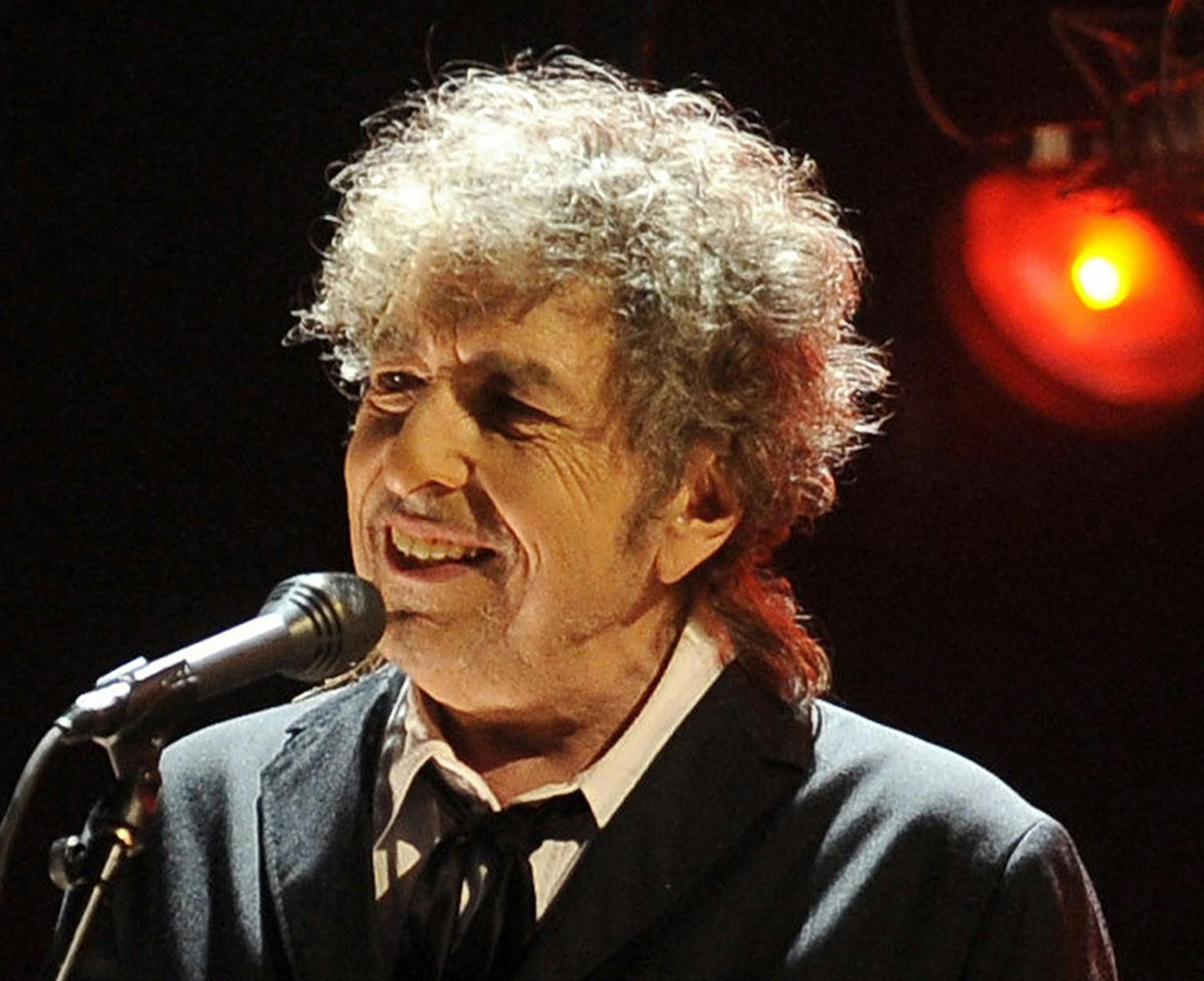 Bob Dylan performs in Los Angeles, Jan. 12, 2012. ORG XMIT: MIN1610131012220022