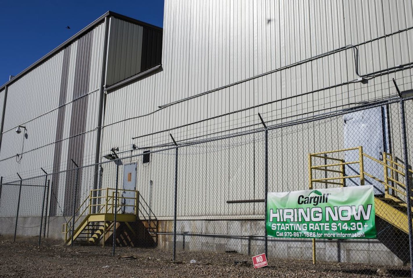 The Cargill Meat Solutions processing plant in Fort Morgan, Colo., Feb. 27, 2016. After top managers said that religious breaks would be severely curtailed, dozens of employees walked out of the factory in December thrusting the livelihoods and the fate of a business into limbo.