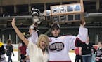 Gophers hockey recruit from California celebrates USHL title