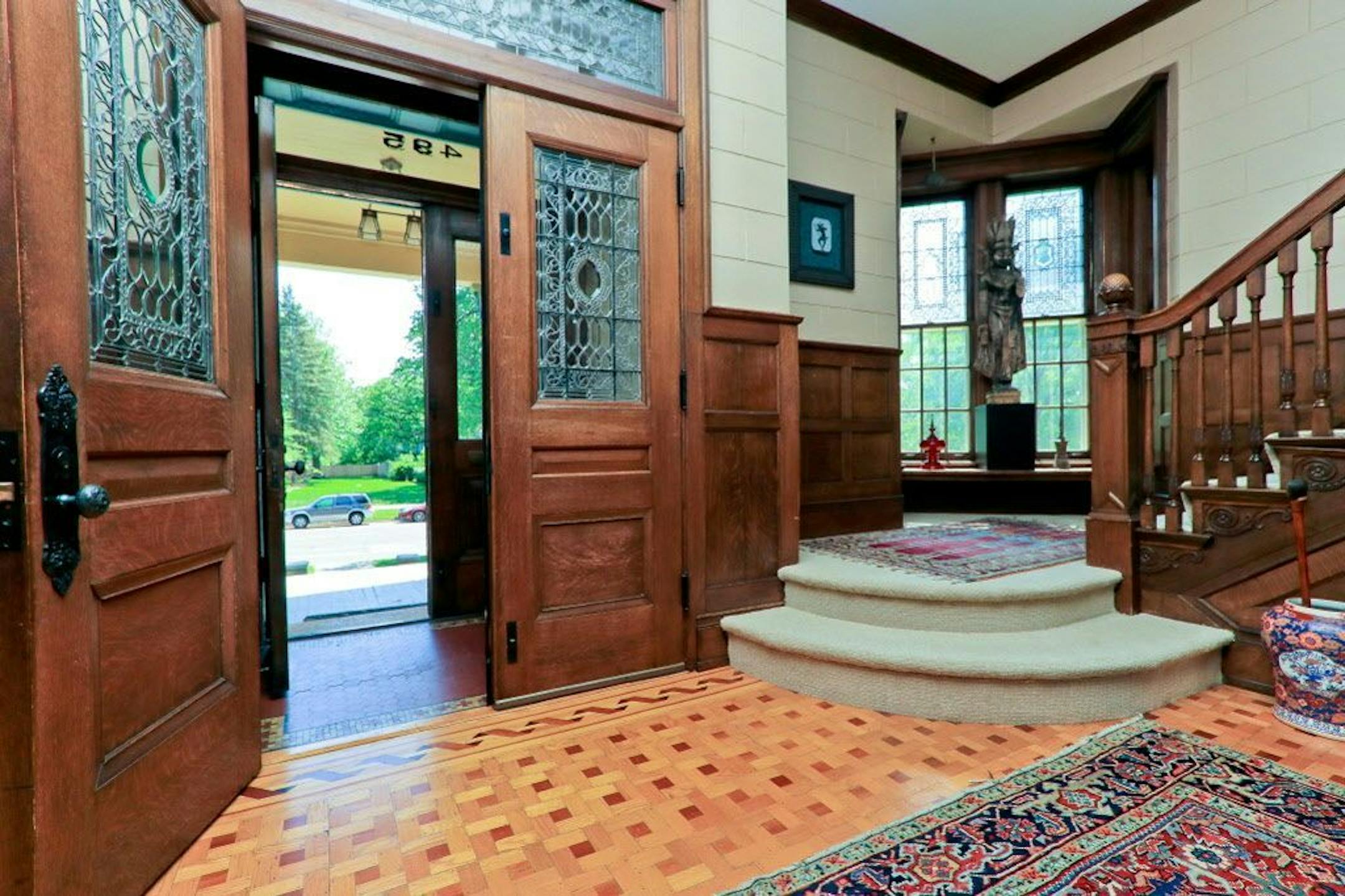 The mansion still has many of its original architectural features.