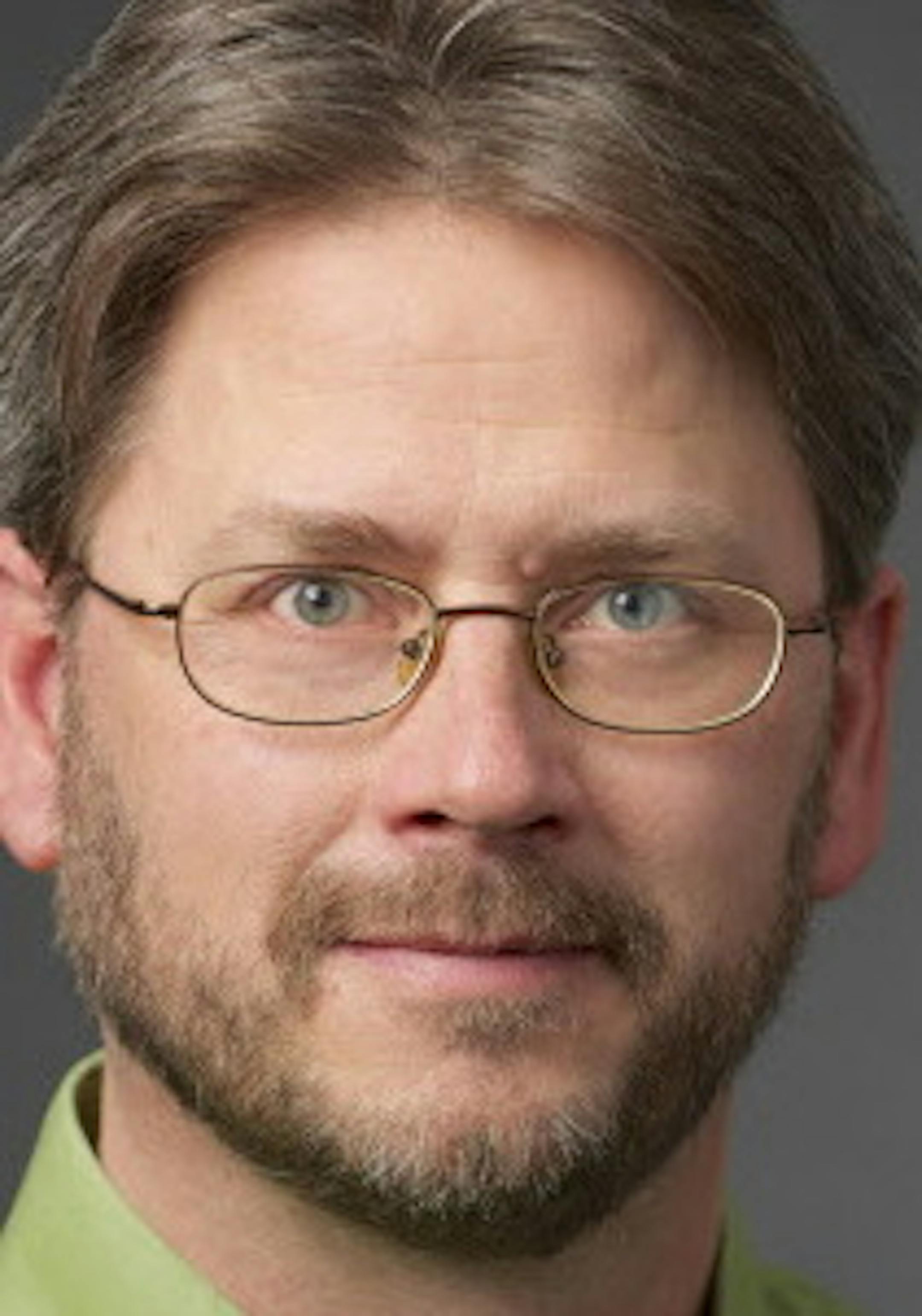 Caption: Erik Larson is leaving his post as MNsure‚Äôs chief operations officer on July 11, 2014 (Credit: MNsure)