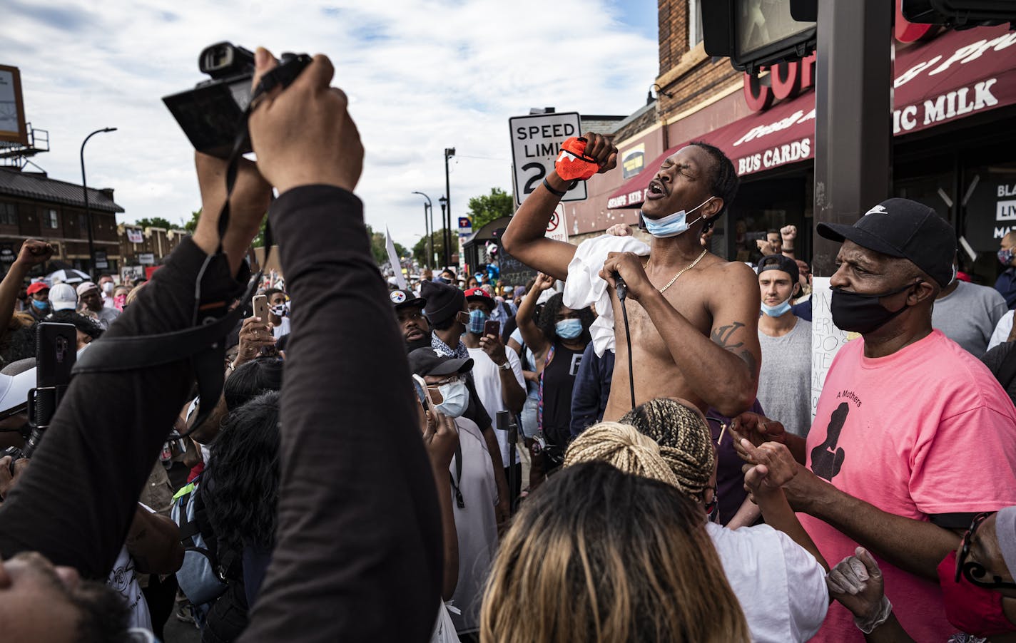 Protesters gathered on 38th and Chicago.] George Lloyd, a middle-aged man died after a confrontation with Minneapolis on Monday evening. A bystander video that started circulating sometime after the incident appeared to show the man pleading with officers that he couldn't breathe as one officer knelt on his neck.RICHARD TSONG-TAATARII • richard.tsong-taatarii@startribune.com