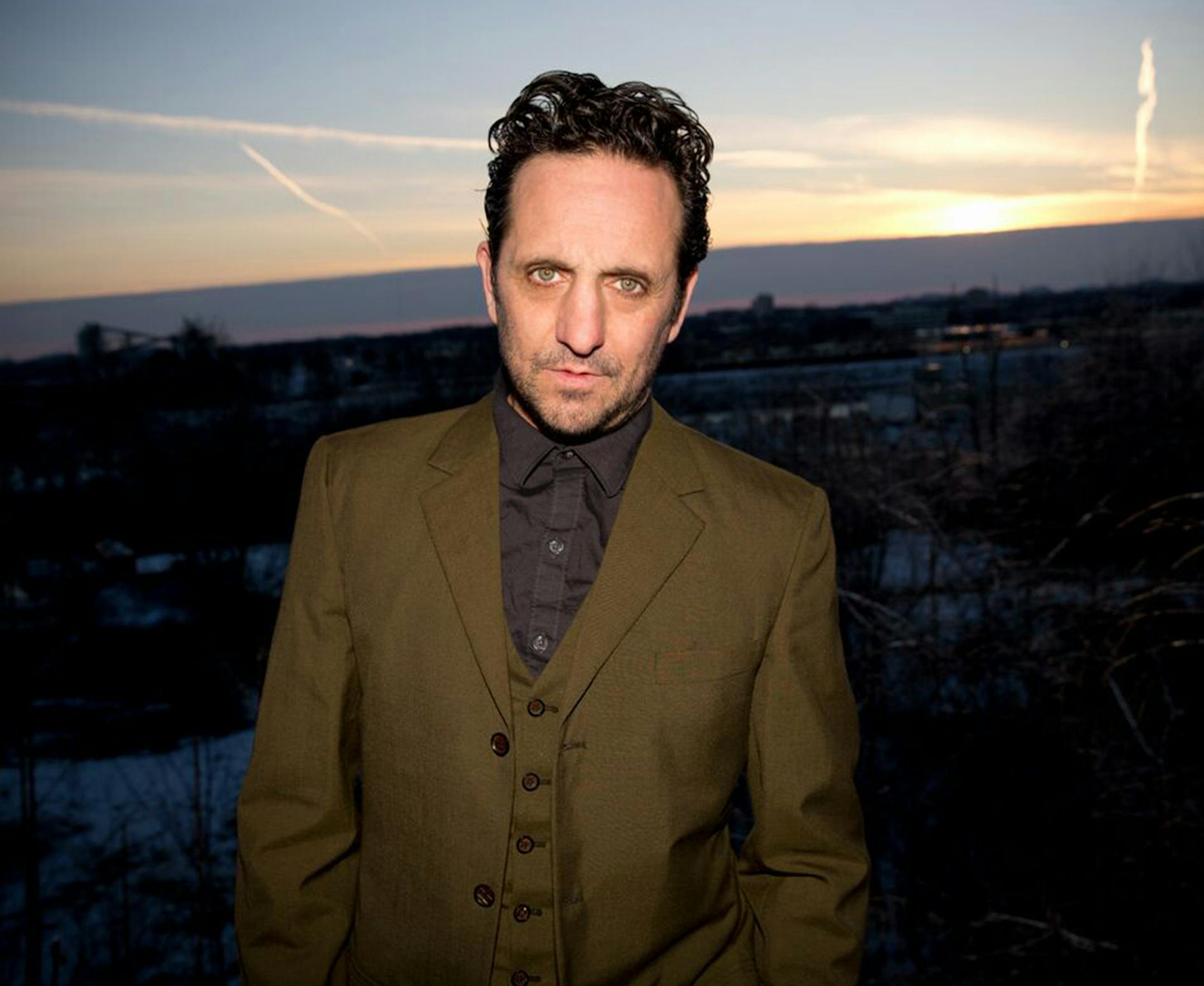 Provided by Crackerfarm Ike Reilly.