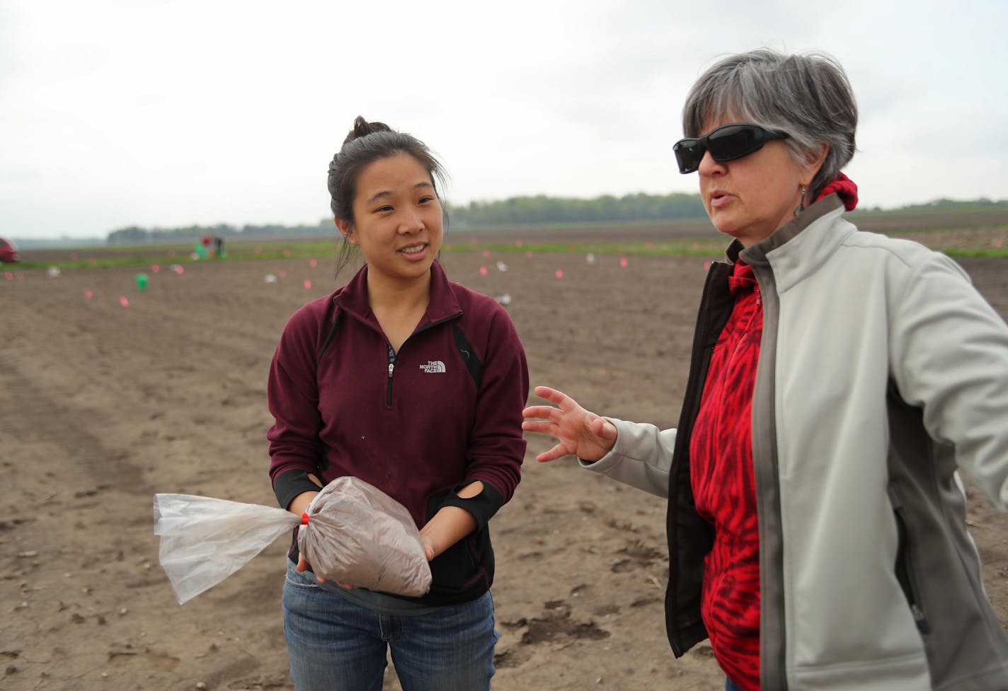 University of Minnesota Ph.D. grad student Persephone Ma held a bag of human waste ash as she spoke with Christine Voigt, principal engineer with the Metropolitan Council. ] Shari L. Gross &#x2022; sgross@startribune.com Researchers at the U of M are experimenting with the ash that results with the solids from wastewater are incinerated at the Met Council's massive Metropolitan Plant. Today that ash, rich in phosphorous is landfilled. But some wonder if it could prove to be an inexpensive source