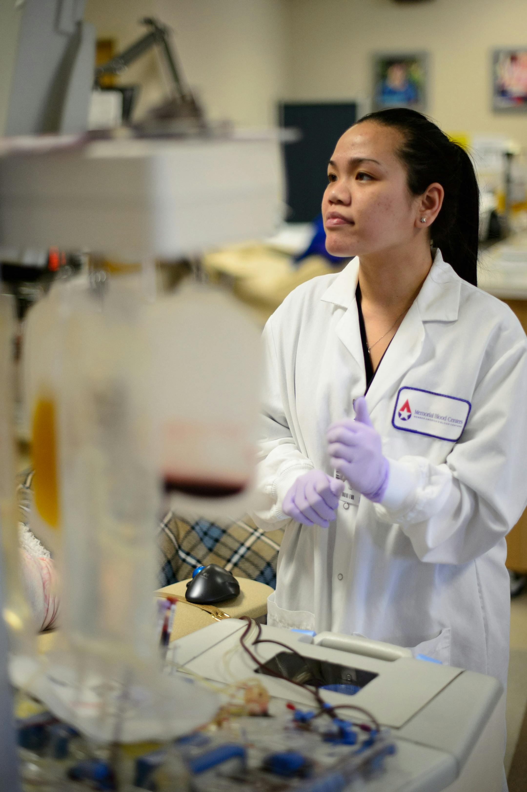 Memorial Blood Centers phlebotomist Emily Phoulom