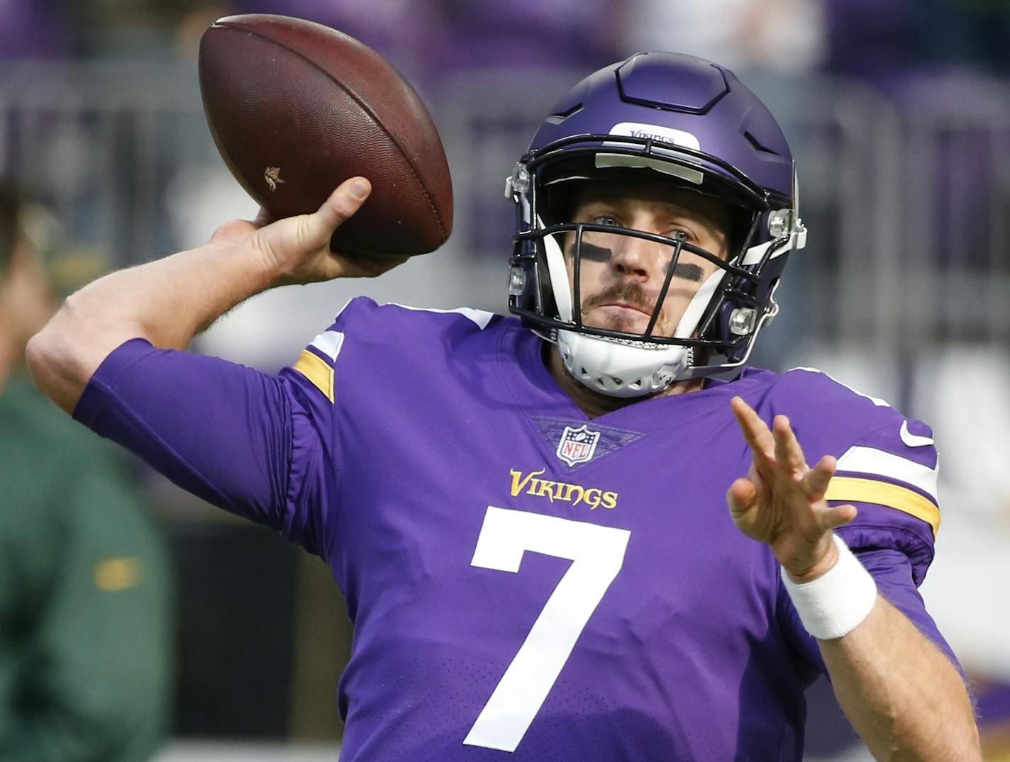 Minnesota Vikings quarterback Case Keenum (7) throws before an NFL football game against the Green Bay Packers in Minneapolis, Sunday, Oct. 15, 2017. (AP Photo/Bruce Kluckhohn)