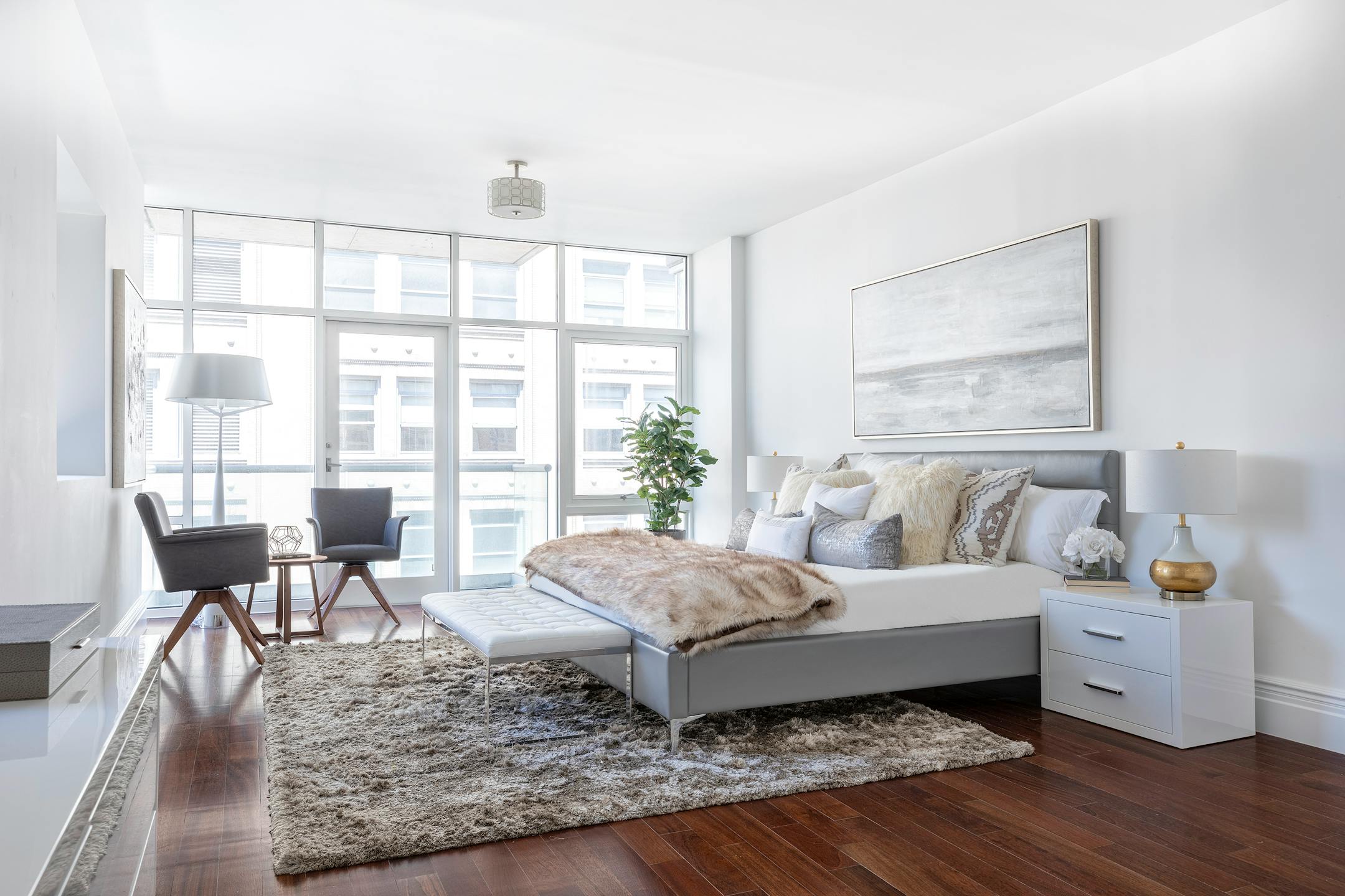 Neutral colors create a soothing feel in this master bedroom. (Handout/TNS)