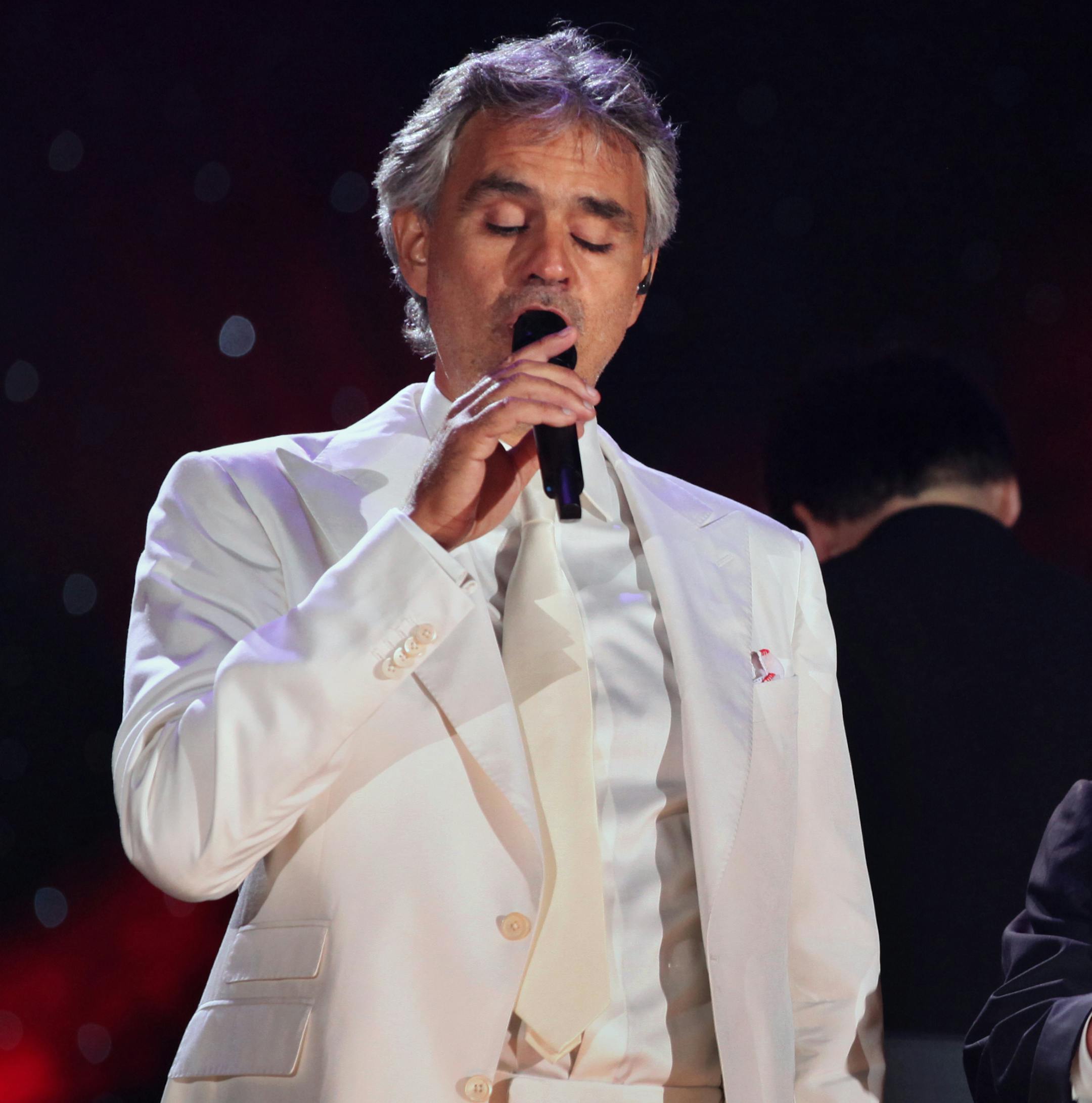 FILE — Andrea Bocelli sings as Tony Bennett looks on during a concert in Central Park, Sept. 15, 2011. After a New York Post gossip columnist reported that Bocelli turned down the chance to perform at Donald Trump’s inauguration, the president-elect’s campaign said that they had declined his offer to appear, on Dec. 20, 2016. (Richard Perry/The New York Times)