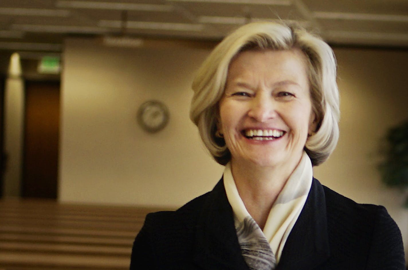 Assistant chief Judge Ivy Bernhardson, who is active in the oversight of the project shows off Hennepin County's new digs for their jury room will be on the 24th floor, sharing space with the law library. Since the beginning of time, jurors had to spend time during breaks or deliberations in a pretty depressing room in the bowels of the government center.] Richard Tsong-Taatarii/rtsong-taatarii@startribune.com