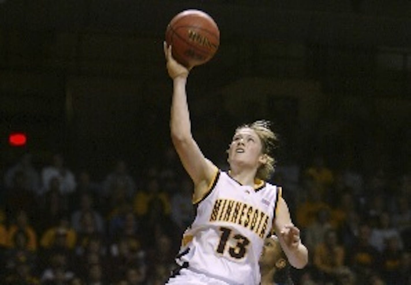 Going to the hoop with abandon carried Lindsay Whalen to a 31-point day against UCLA in a Gophers NCAA tournament victory in 2004