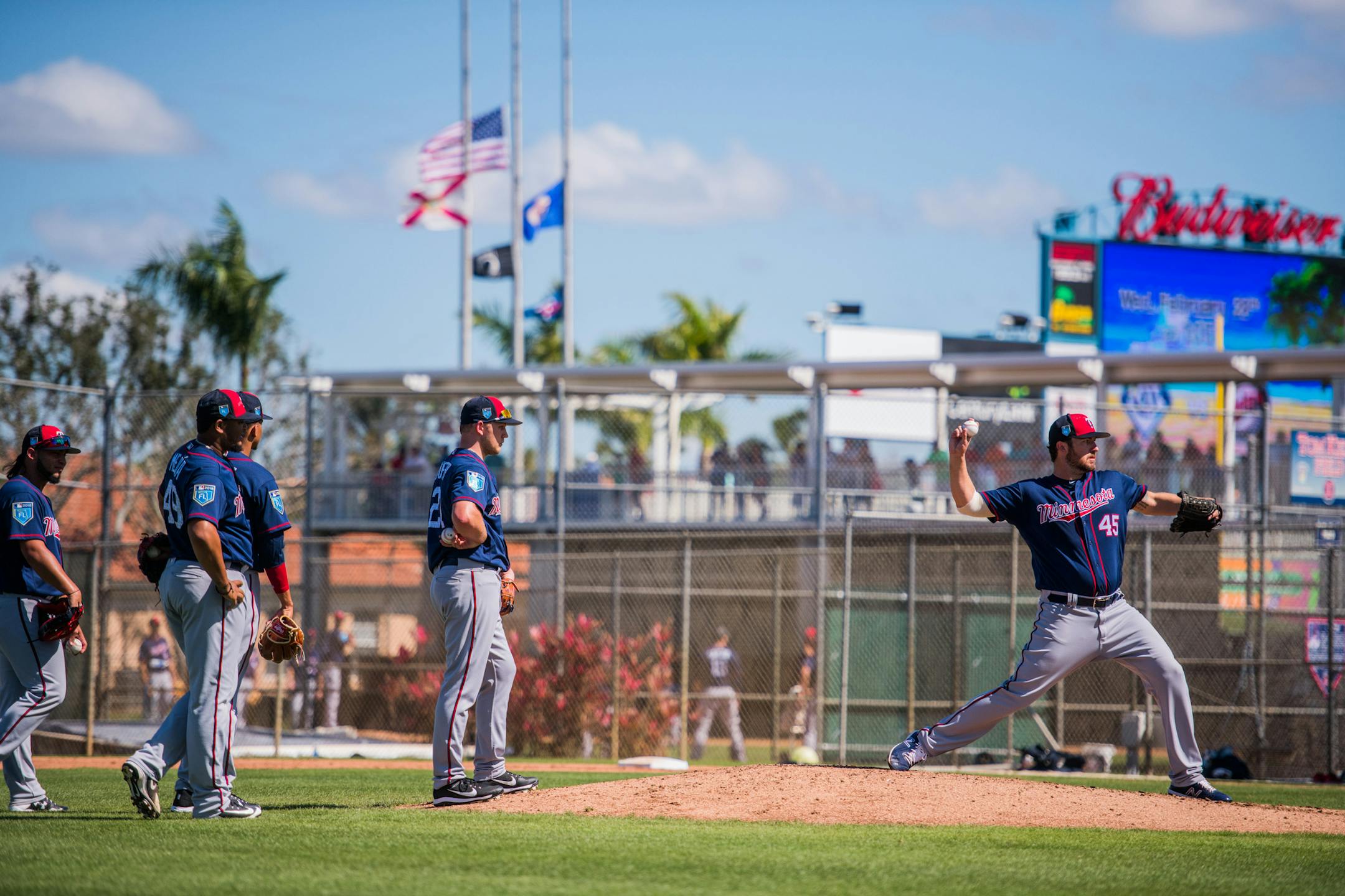 Twins pitcher Phil Hughes (45) ] MARK VANCLEAVE ï mark.vancleave@startribune.com * The first day of full-squad workouts at Twins spring training in Fort Myers, Florida on Monday, Feb. 19, 2018.
