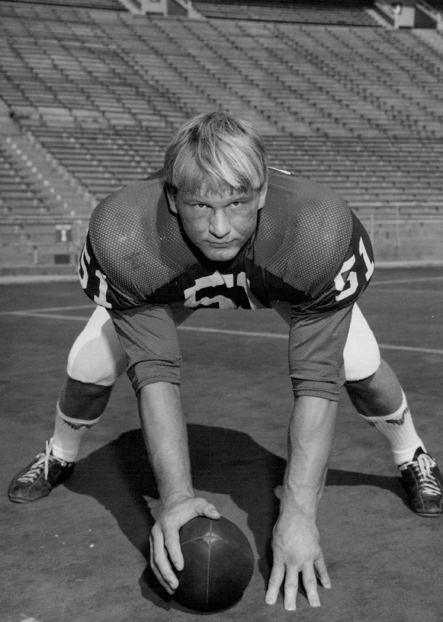 November 21, 1973 Mike Webster November 22, 1973 University of Wisconsin