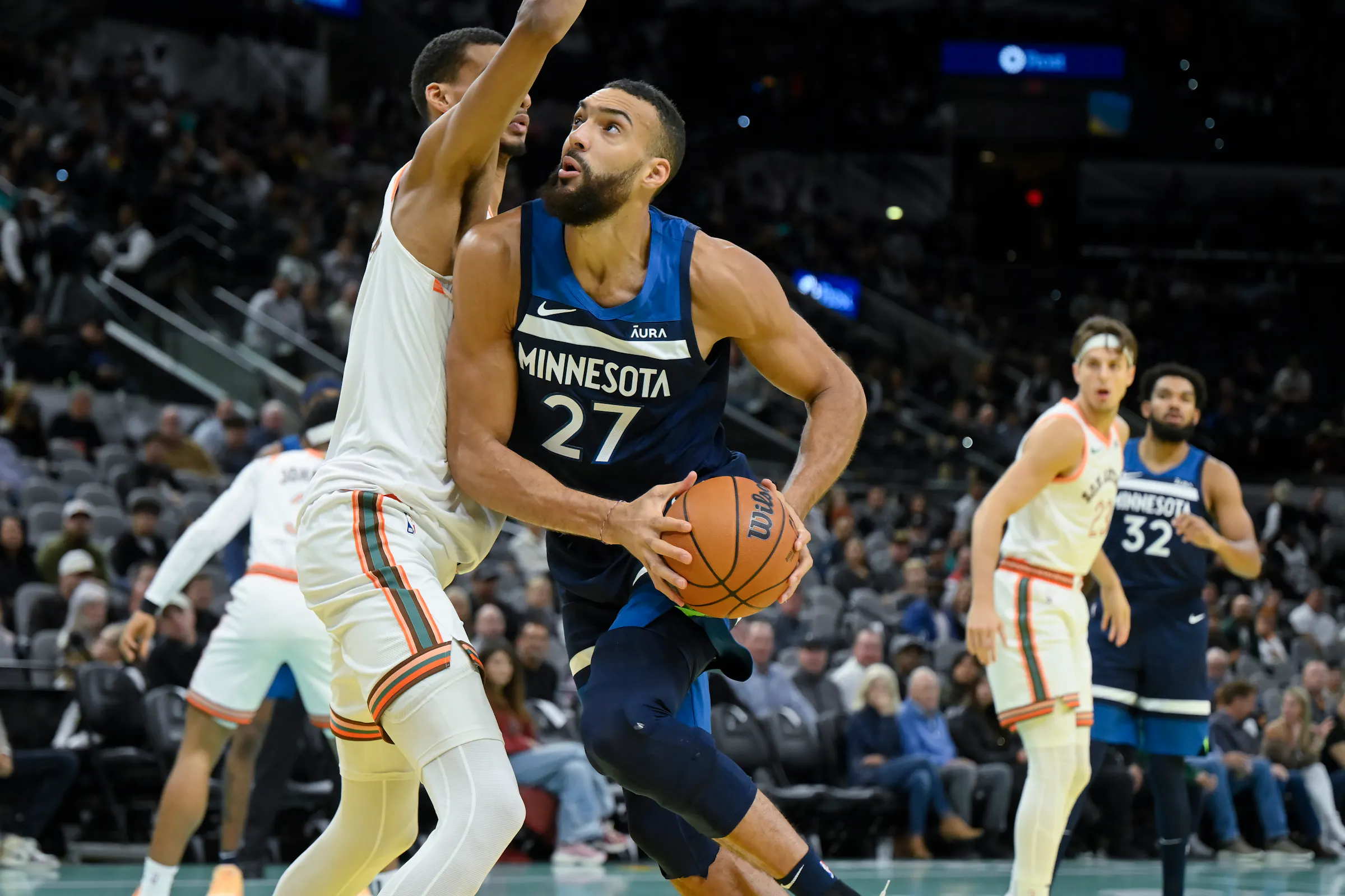 Timberwolves best Spurs 117-110 to open in-season tournament play