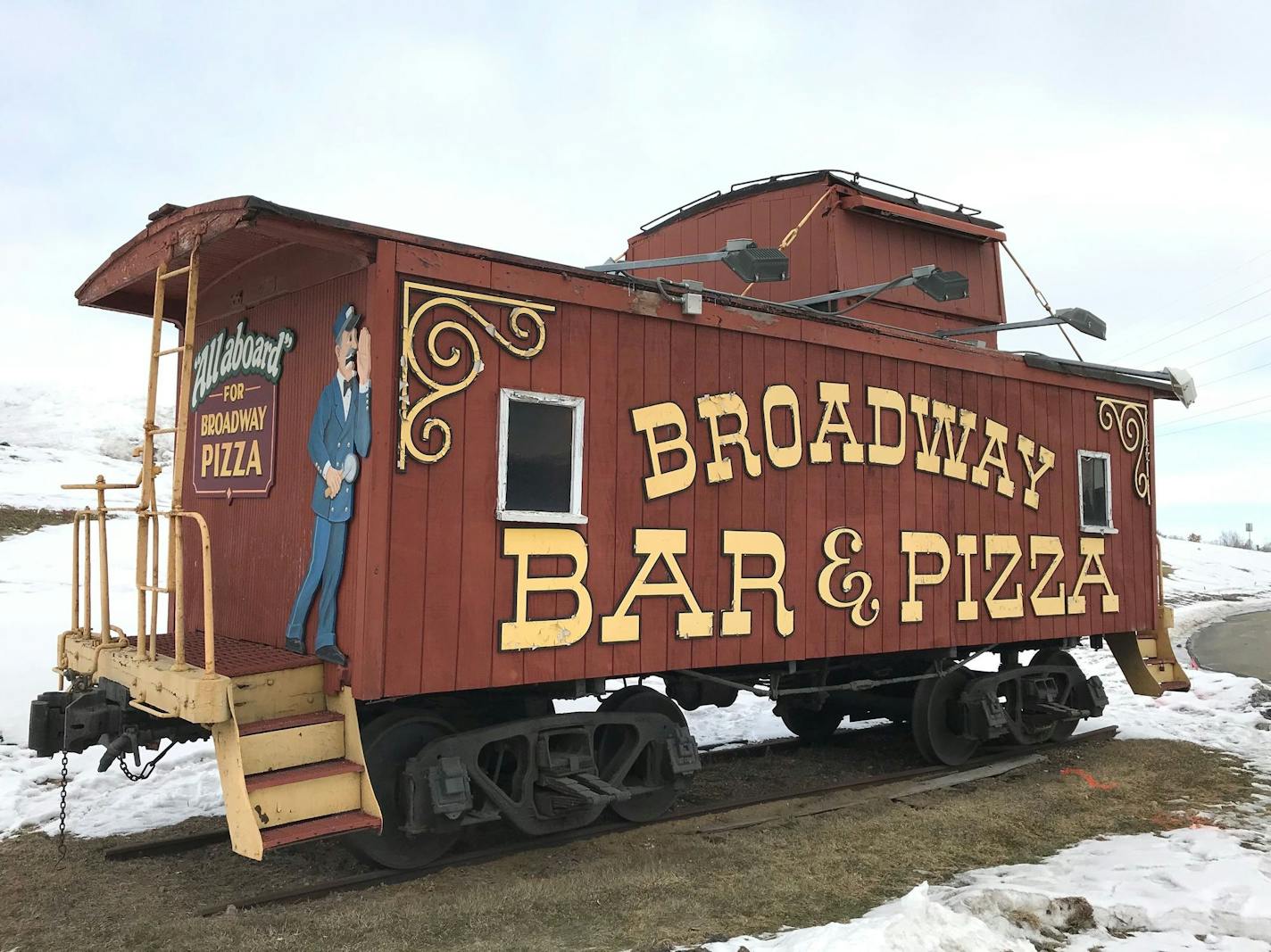 The caboose outside Broadway Bar & Pizza on the Minneapolis riverfront near downtown.